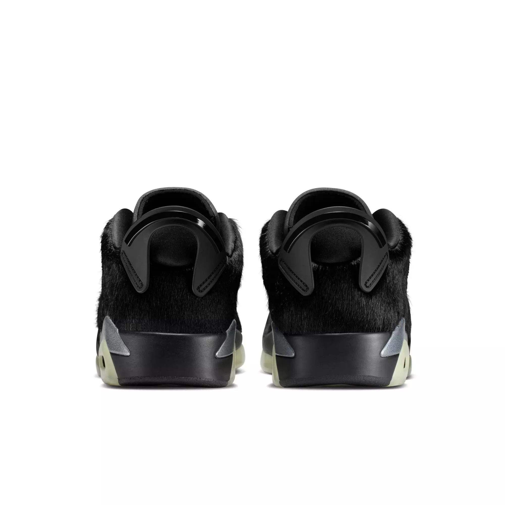Jordan 6 Retro Low "Blackout" Women's Shoe - BLACK