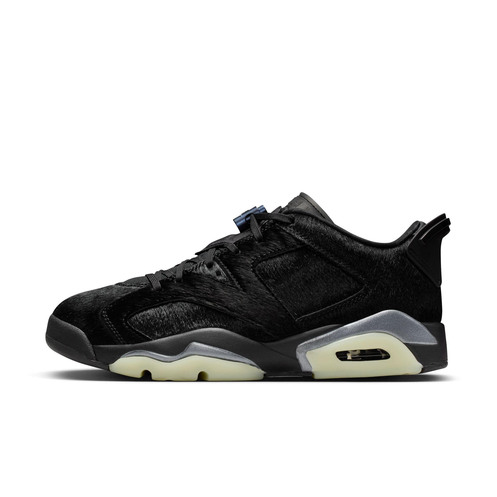 Jordan 6 Retro Low "Blackout" Women's Shoe - BLACK Thumbnail View 7