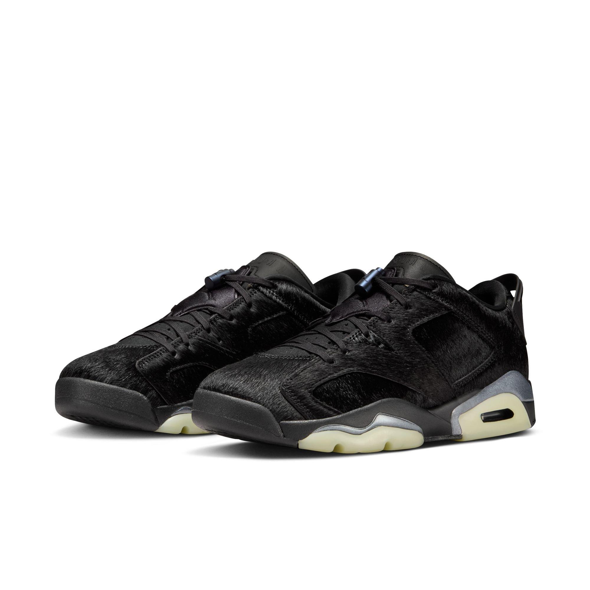 Jordan 6 Retro Low "Blackout" Women's Shoe - BLACK Thumbnail View 4