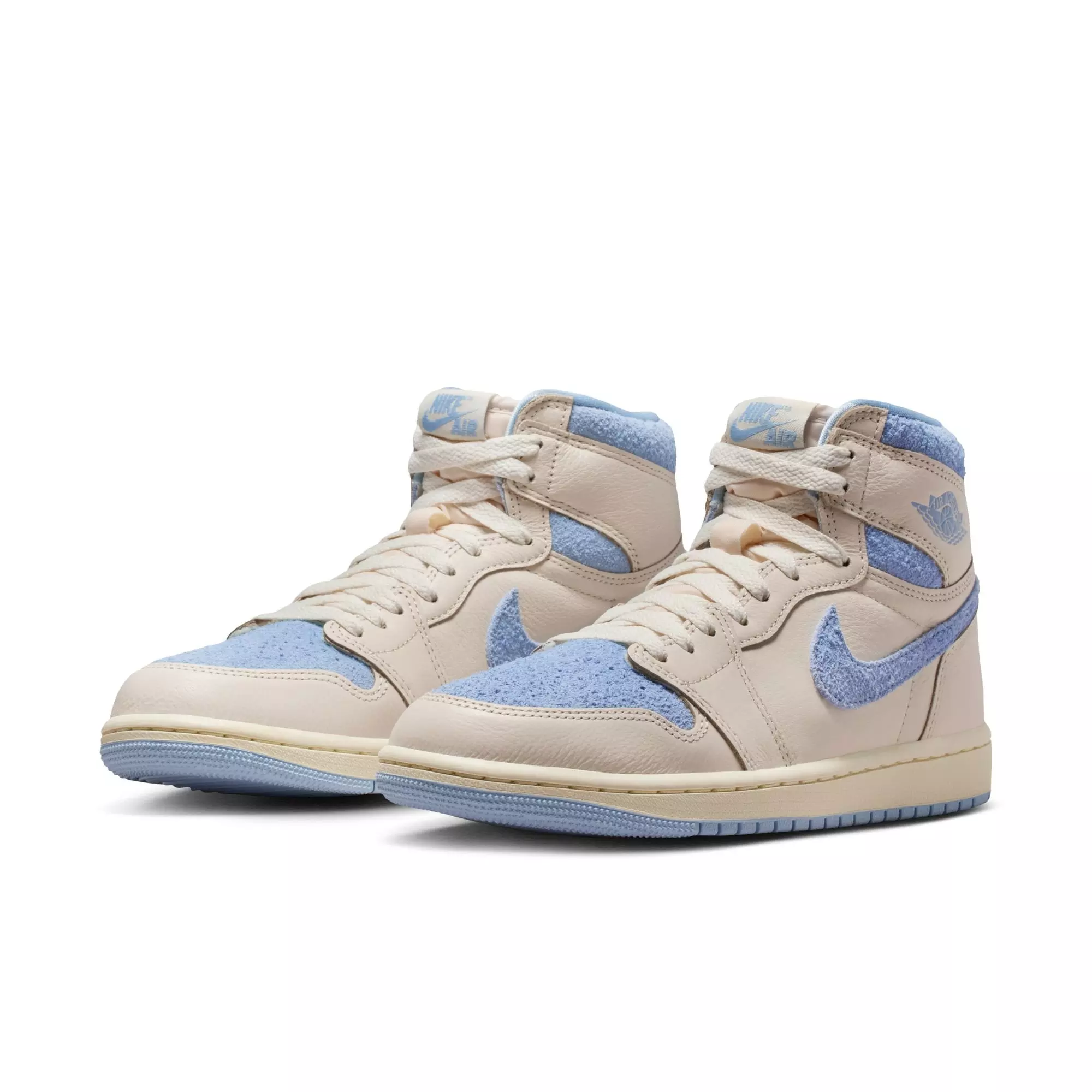 Jordan 1 Retro High OG &ldquo;Psychic Blue&rdquo; Women's Shoe - PALE IVORY/PSYCHIC BLUE/COCONUT MILK