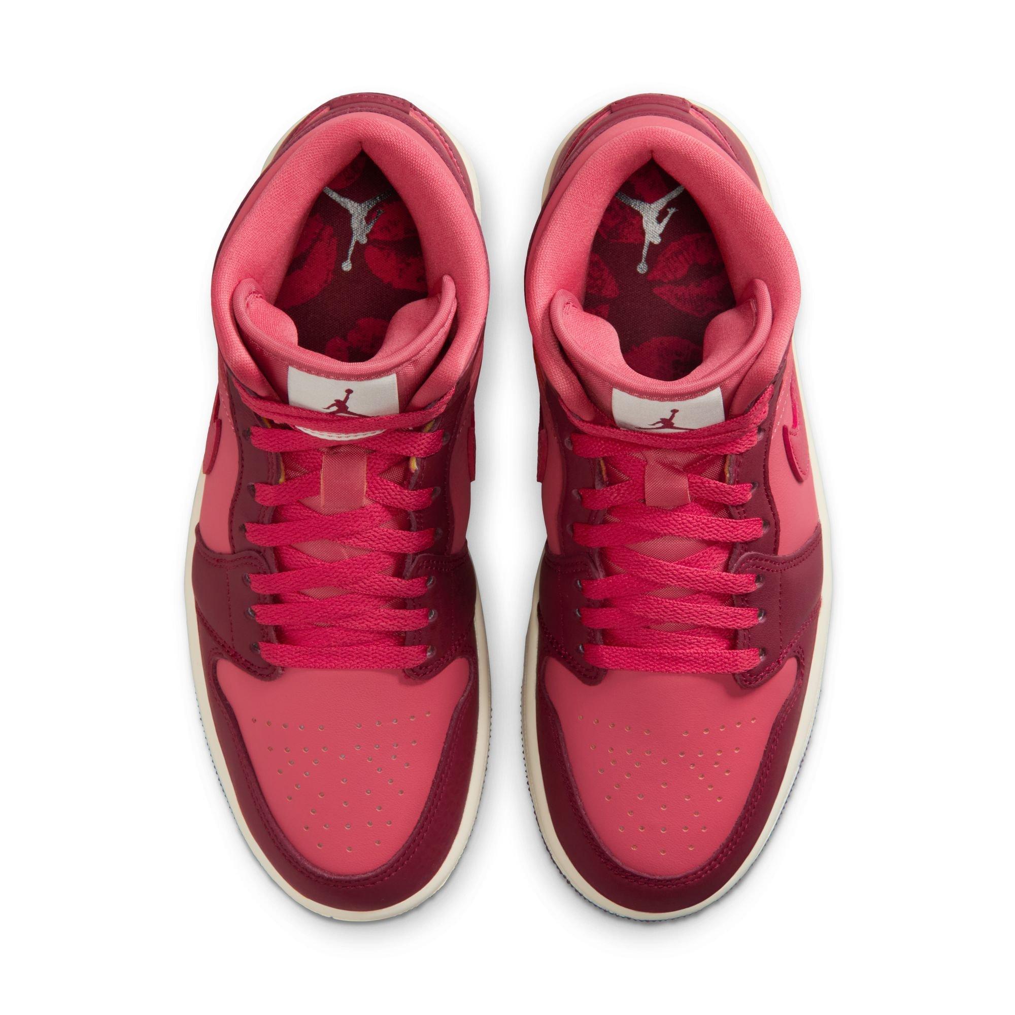 Jordan 1 Mid SE "Team Red/Sierra Red/Pueblo Red" Women's Shoe - RED/PINK Thumbnail View 6