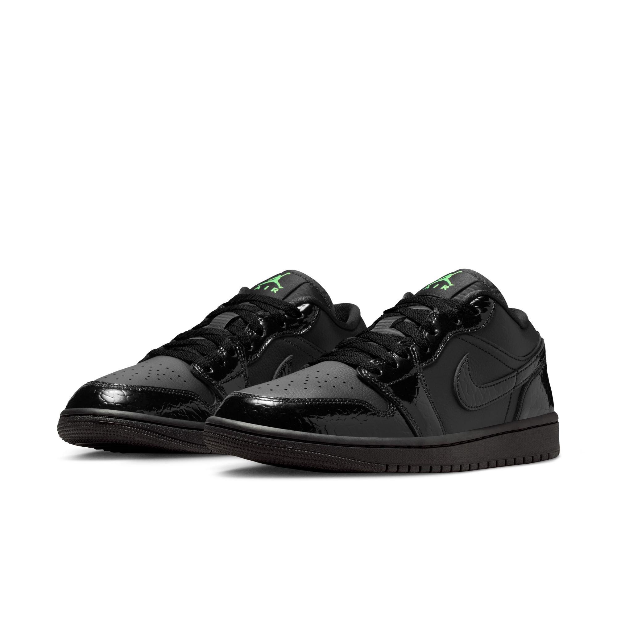Jordan 1 Low SE "Black/Scream Green" Women's Shoe - BLACK/GREEN Thumbnail View 5
