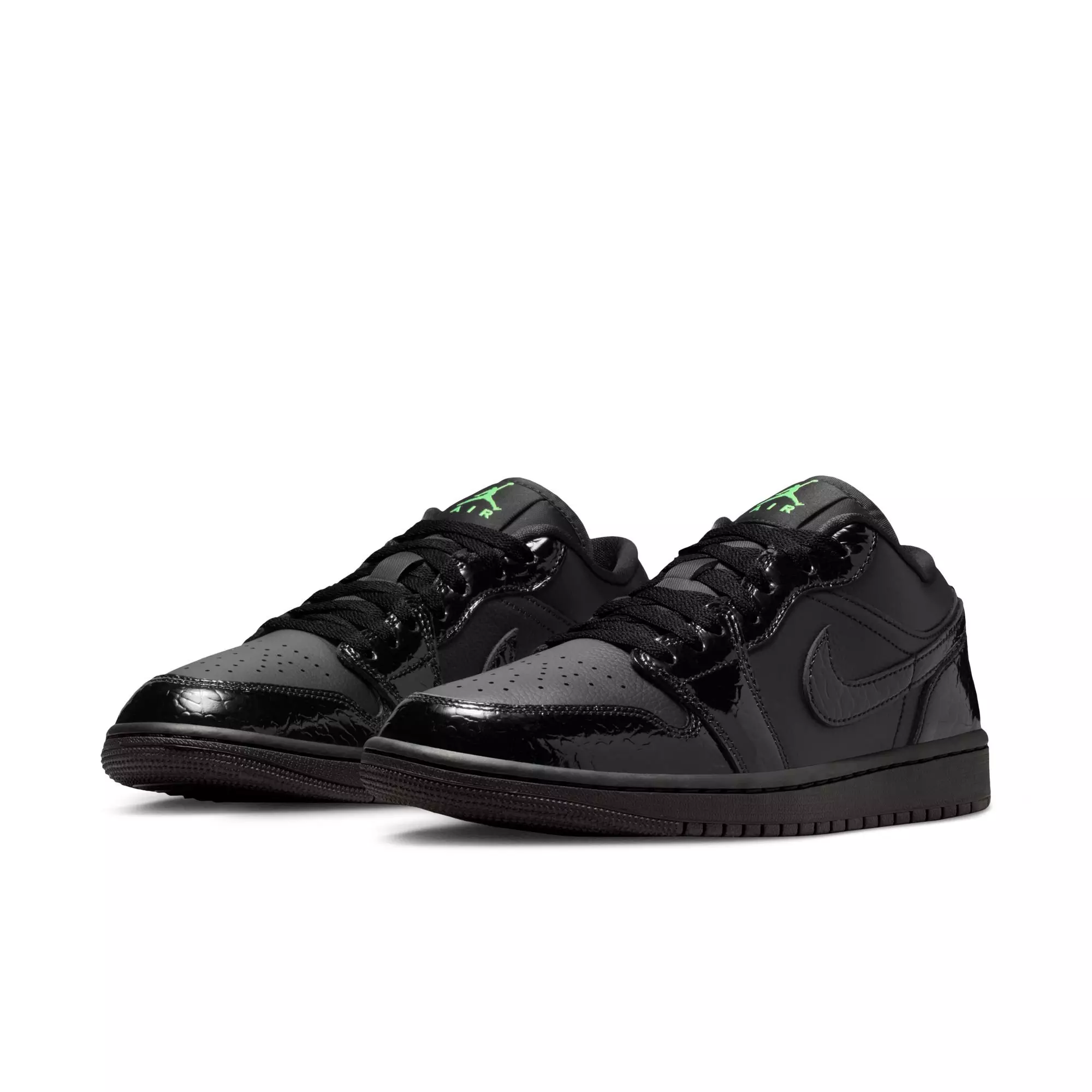Jordan 1 Low SE "Black/Scream Green" Women's Shoe - BLACK/GREEN