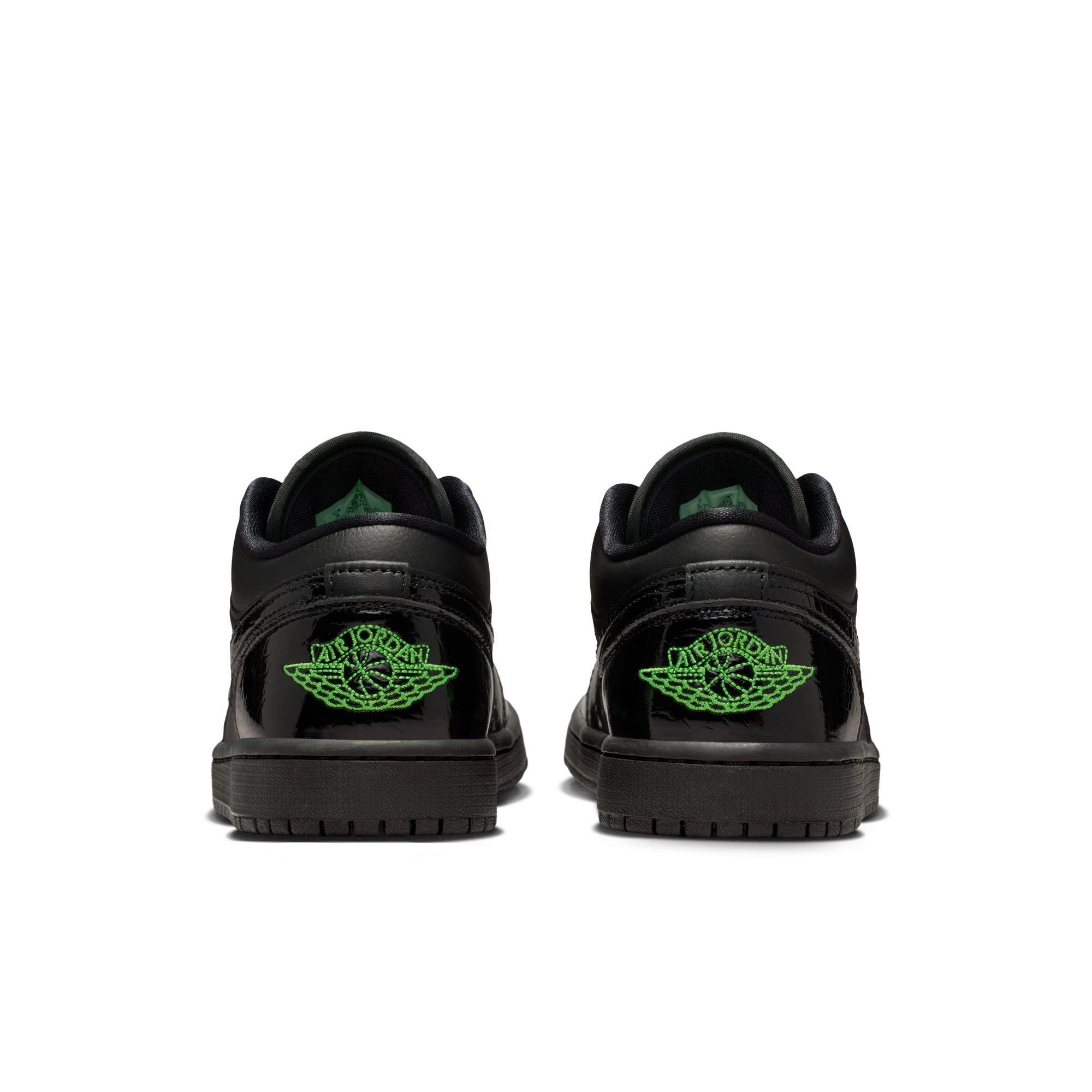 Jordan 1 Low SE "Black/Scream Green" Women's Shoe - BLACK/GREEN Thumbnail View 7