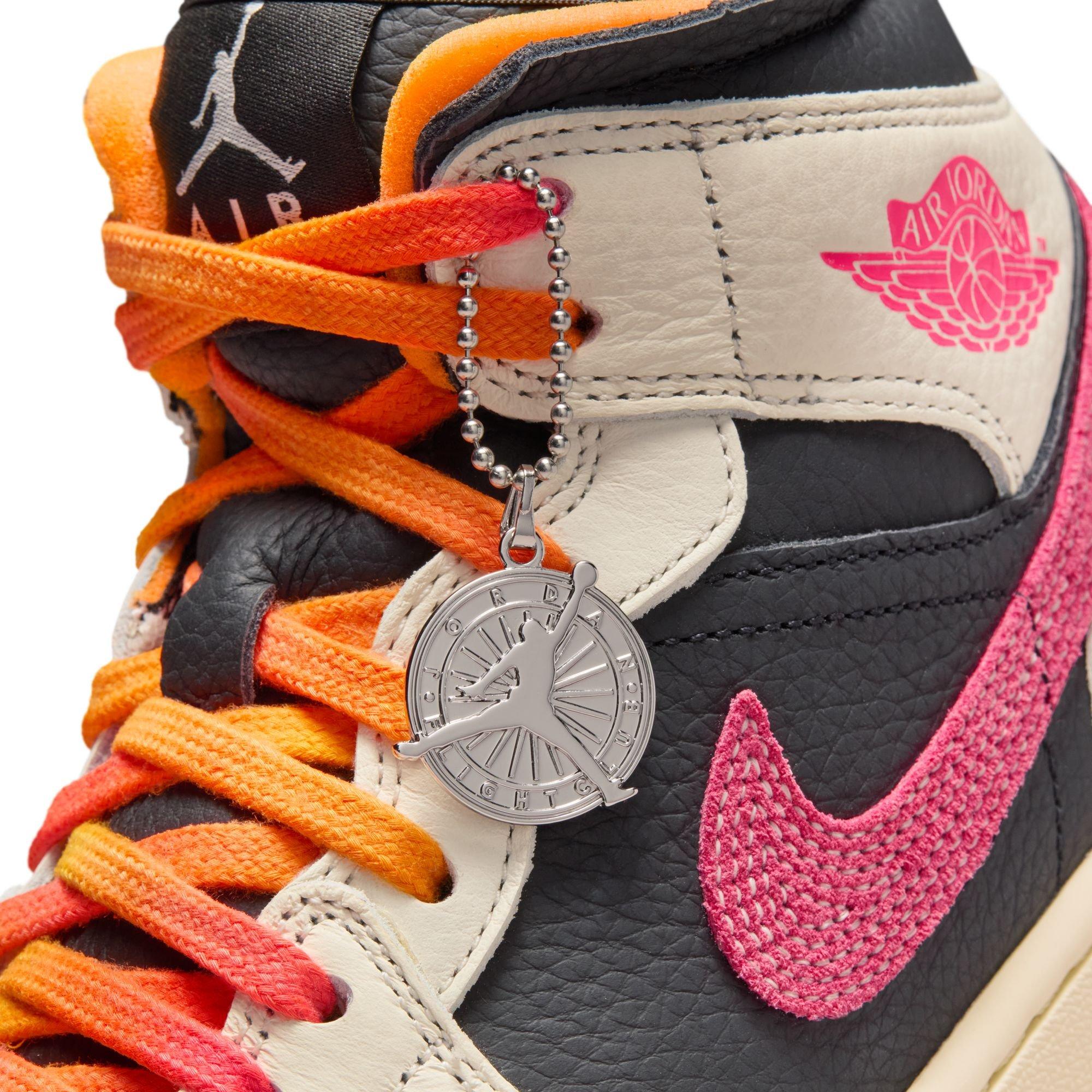 Jordan 1 Mid SE "Pale Ivory/Racer Pink/Black/Muslin" Women's Shoe - WHITE/BLACK/PINK Thumbnail View 12