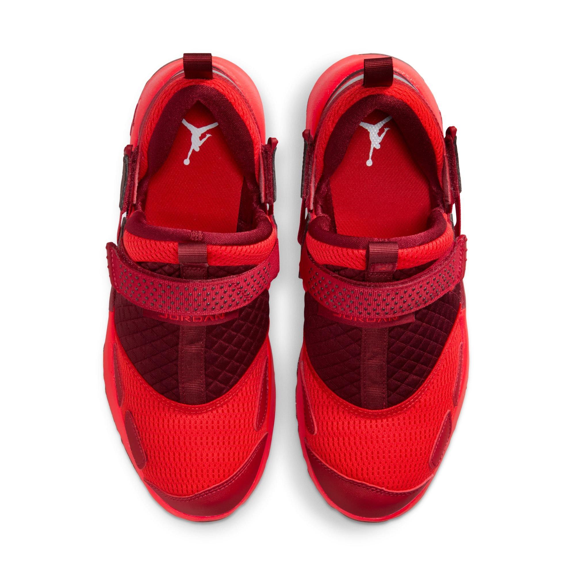 Jordan Trunner LX "Chile Red/Team Red/Reflective Silver" Women's Shoe - CRIMSON Thumbnail View 6