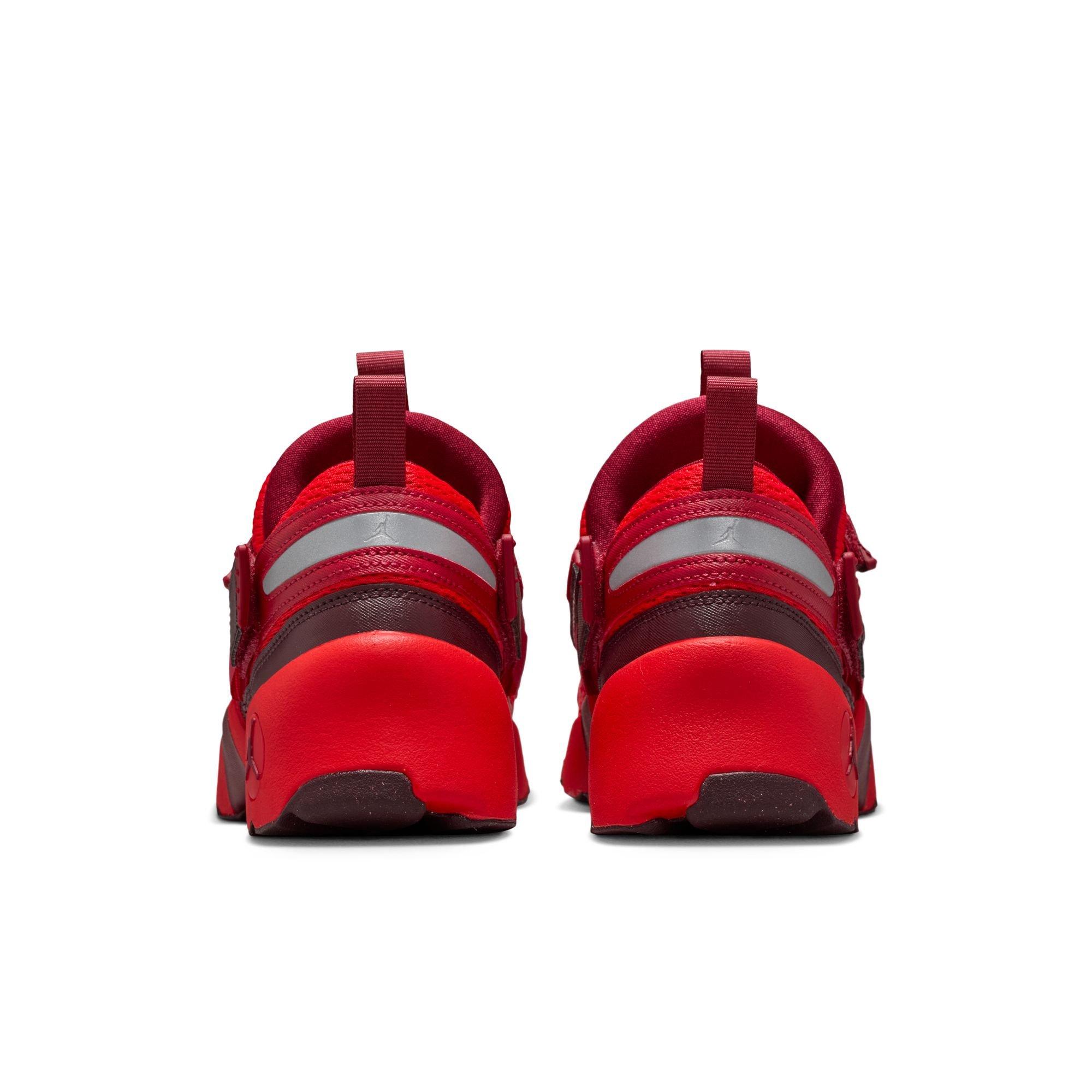 Jordan Trunner LX "Chile Red/Team Red/Reflective Silver" Women's Shoe - CRIMSON Thumbnail View 7