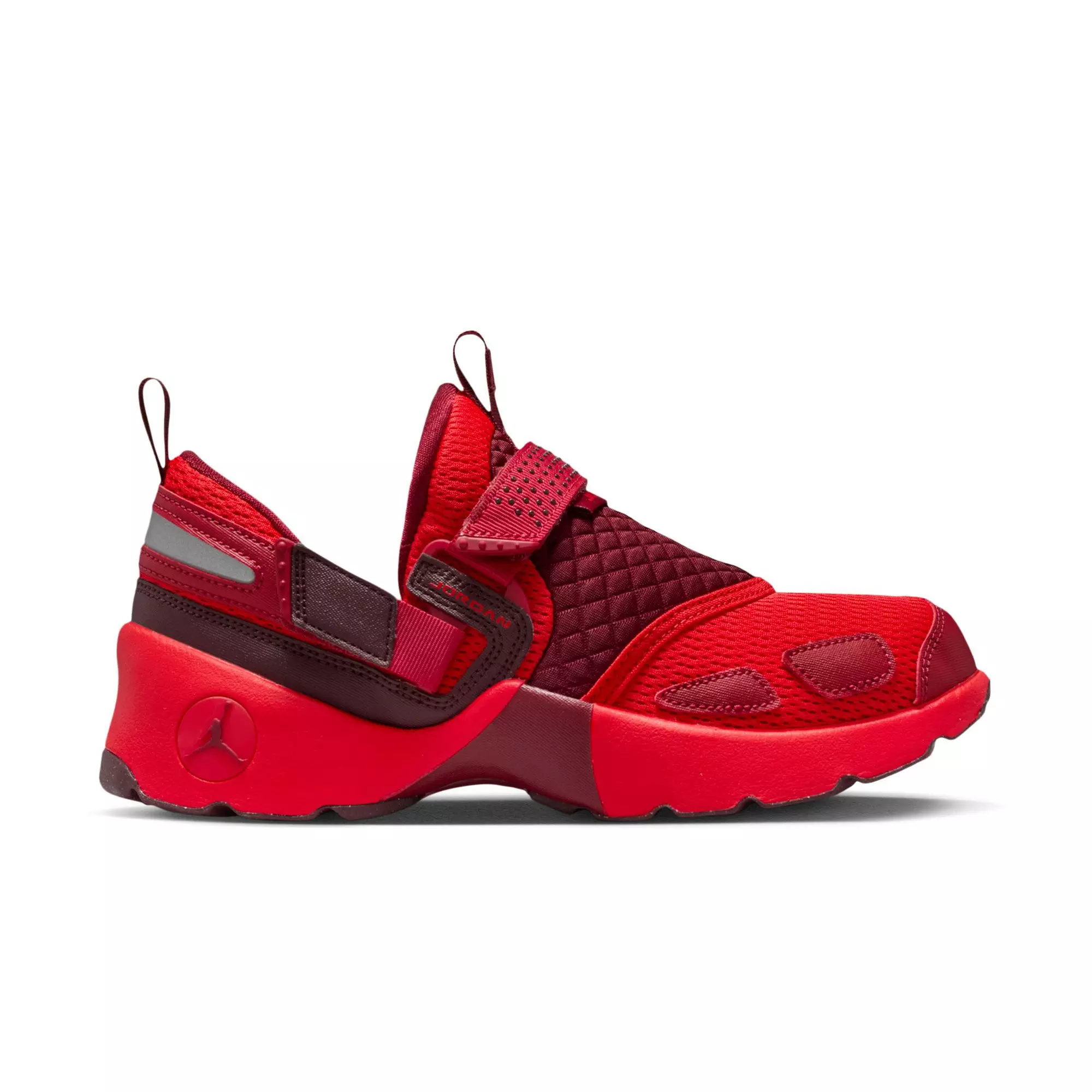 Jordan Trunner LX "Chile Red/Team Red/Reflective Silver" Women's Shoe - CRIMSON