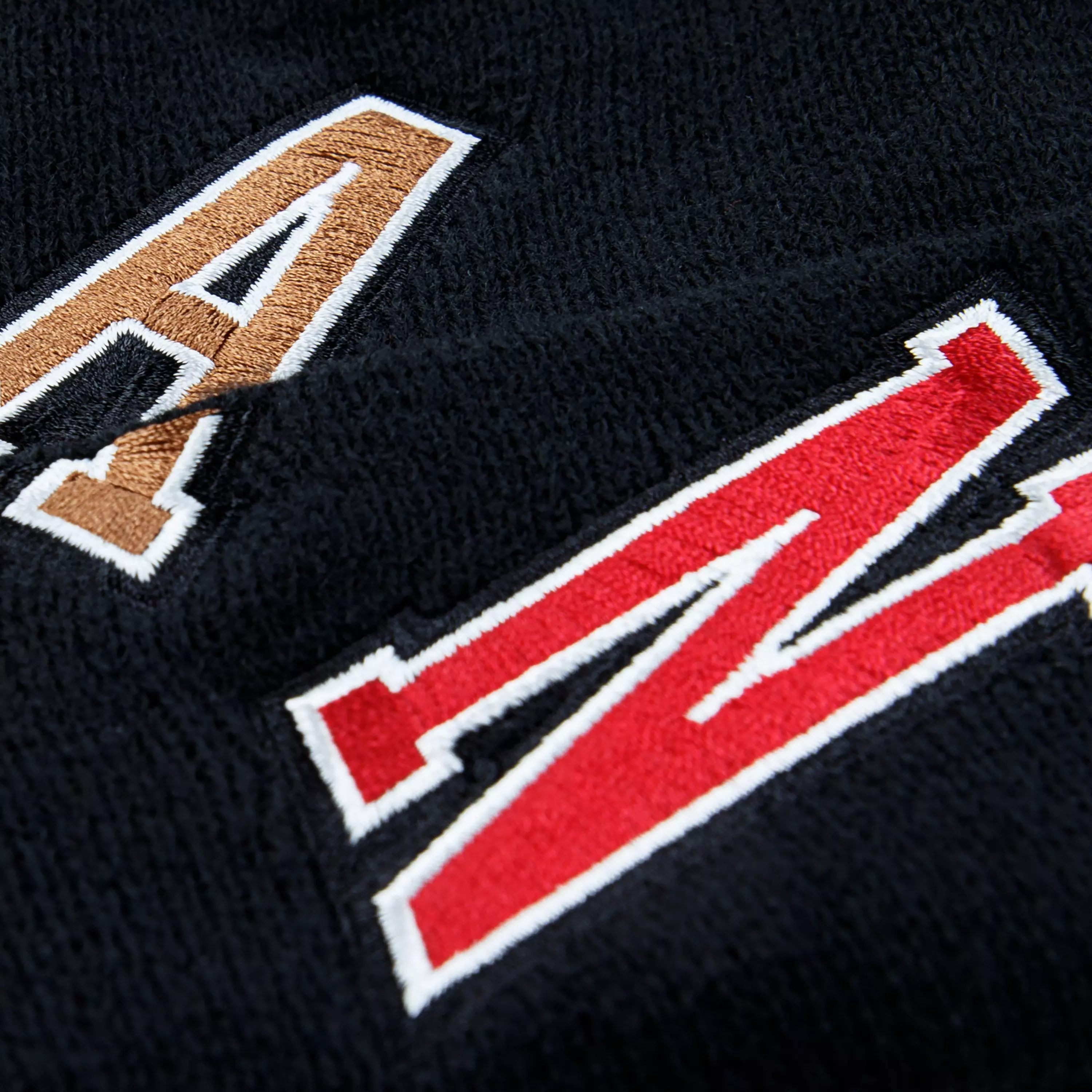 Jordan Big Kids' Varsity Beanie Set - BLACK