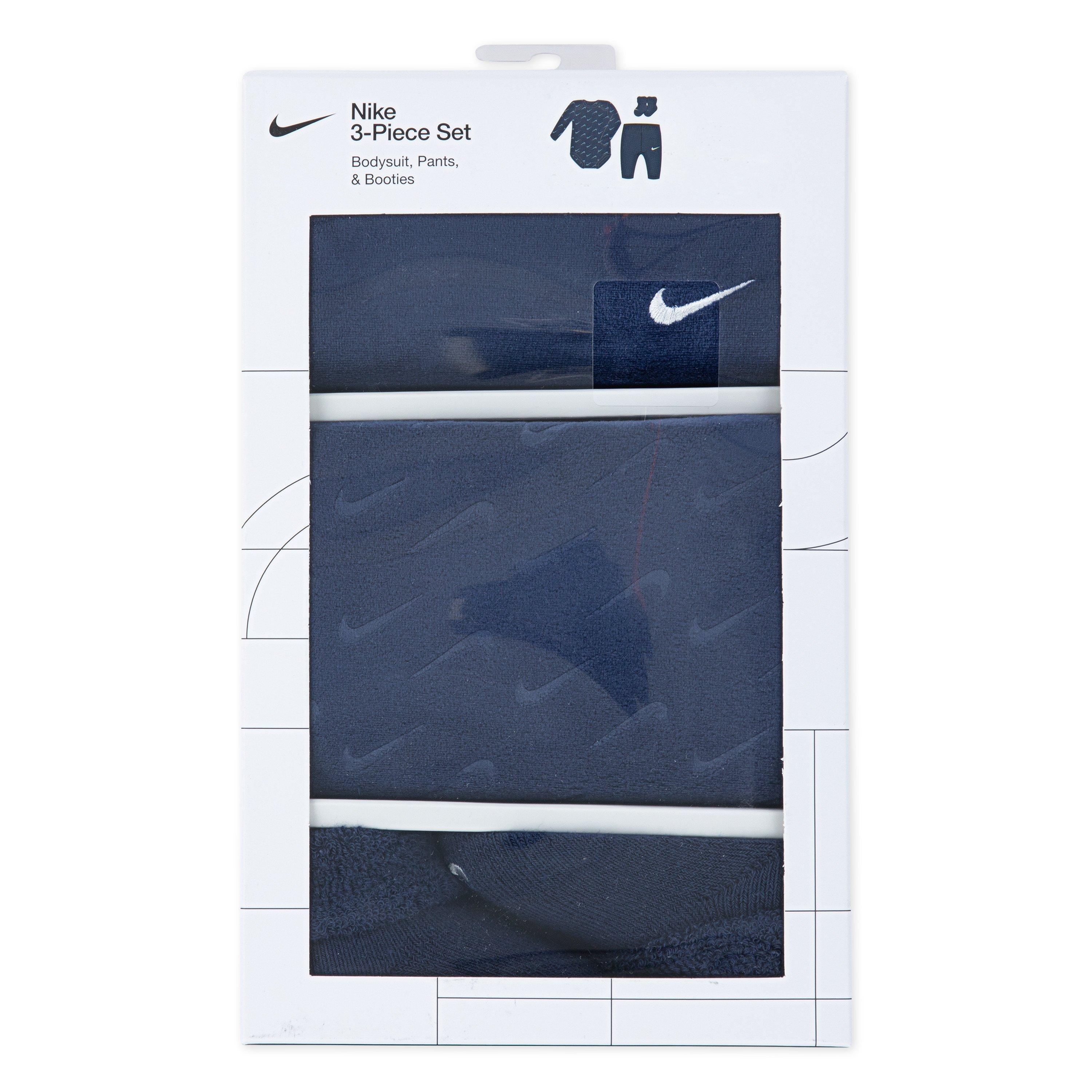 Nike 3-Piece Velour Swoosh Box Infant Kids' Navy Set