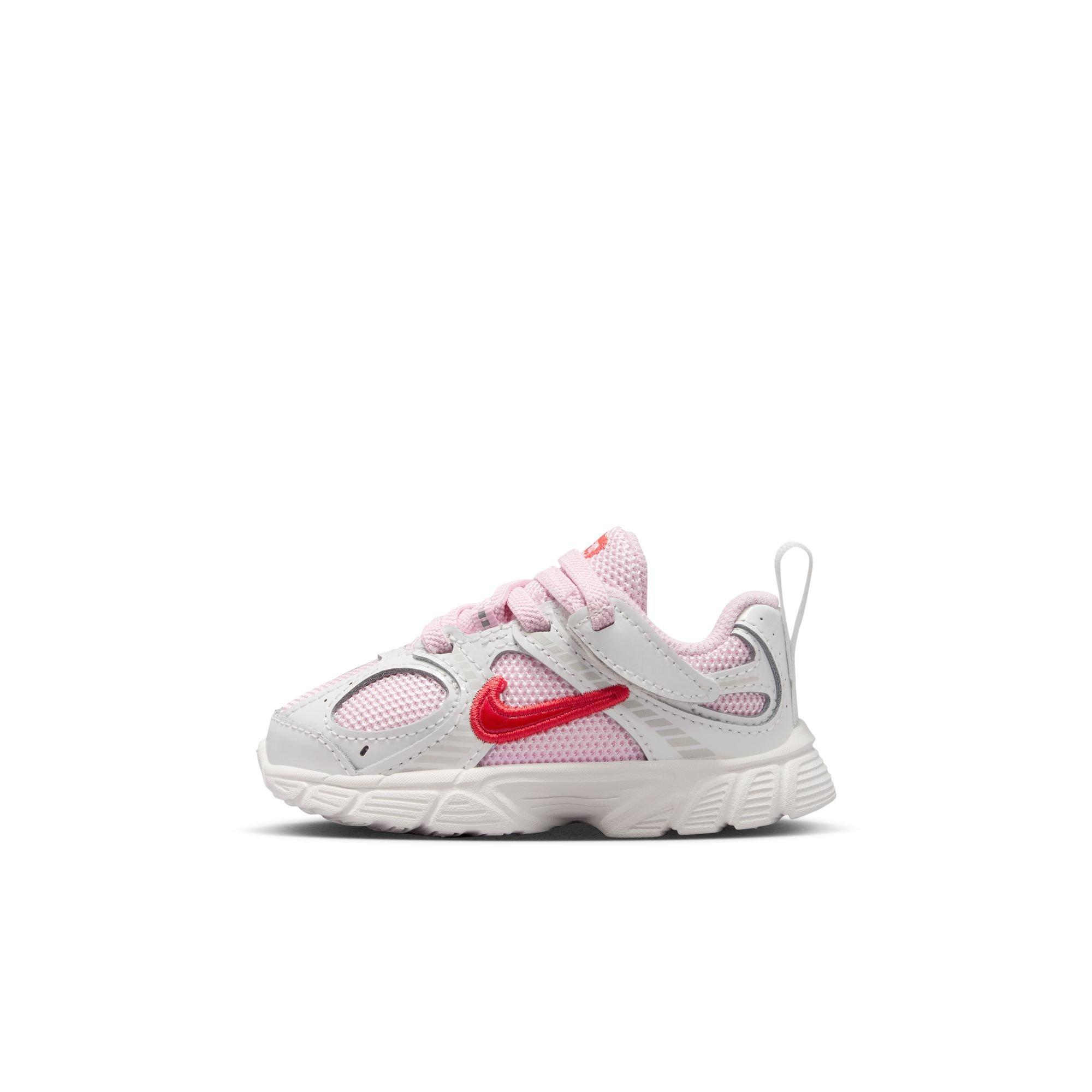 Nike V5 RNR "Summit White/Lt Crimson/Pink Foam" Toddler Girls' Shoe - PINK/RED Thumbnail View 3