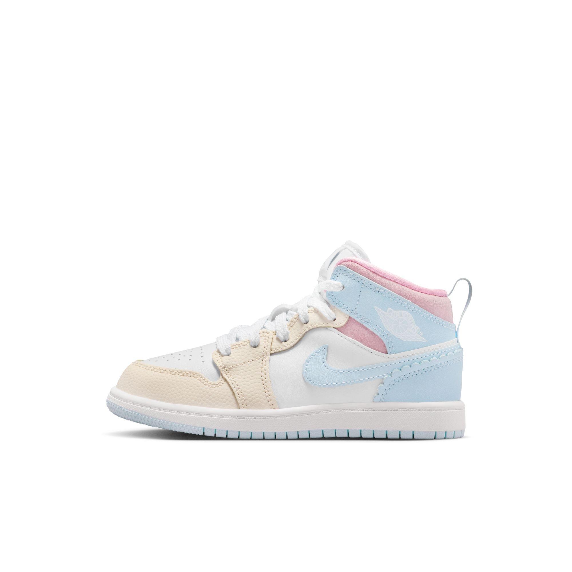 Jordan 1 Mid SE "Half Blue/Pale Ivory/White" Preschool Girls' Shoe - BLUE/PINK Thumbnail View 3