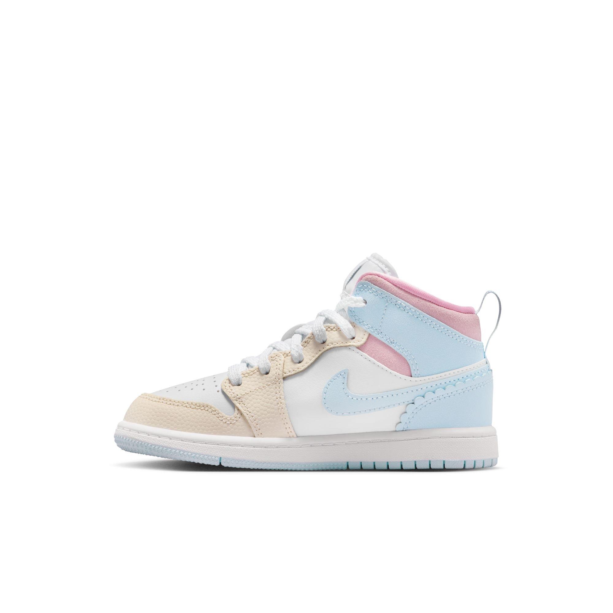 Jordan 1 Mid SE "Half Blue/Pale Ivory/White" Preschool Girls' Shoe - BLUE/PINK Thumbnail View 4