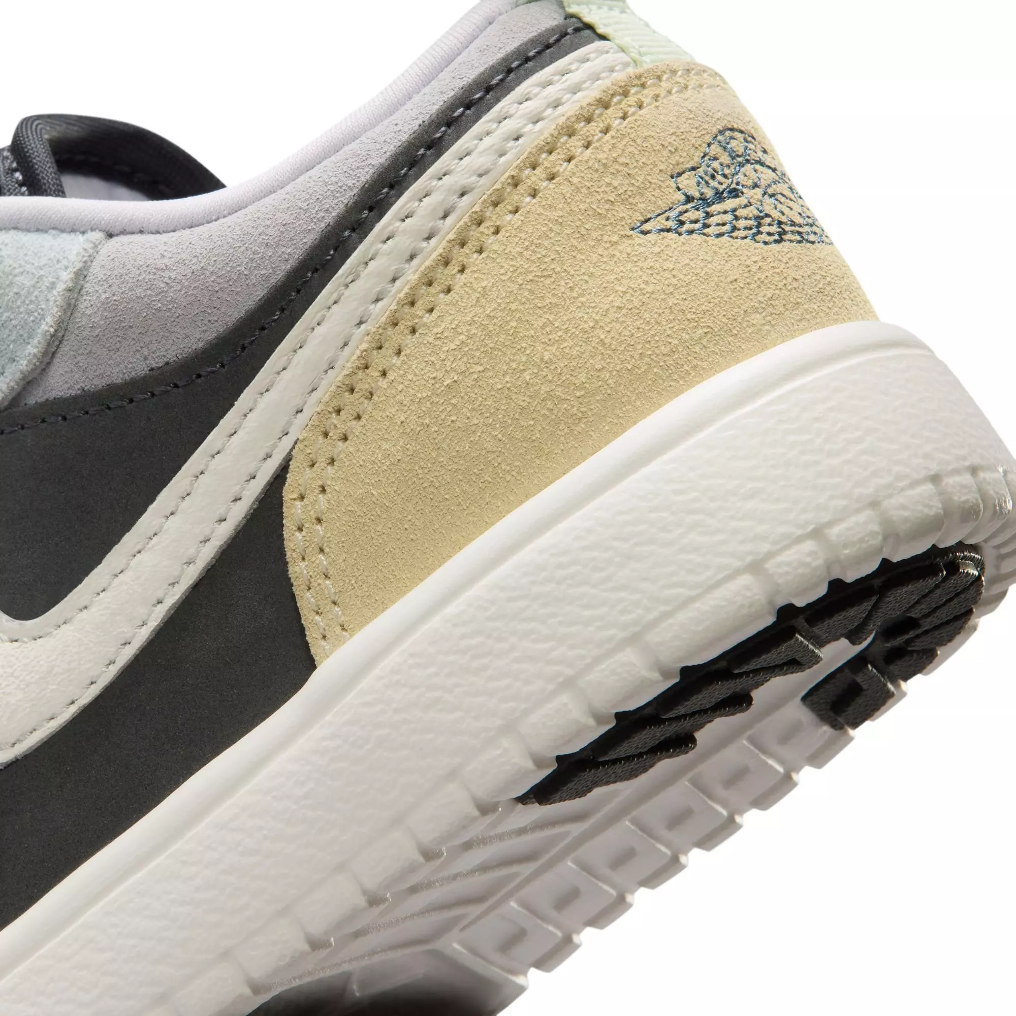 Jordan 1 Low Alt SE "Anthracite/Sail/Muslin/Iris Whisper" Preschool Kids' Shoe - MULTI-COLOR