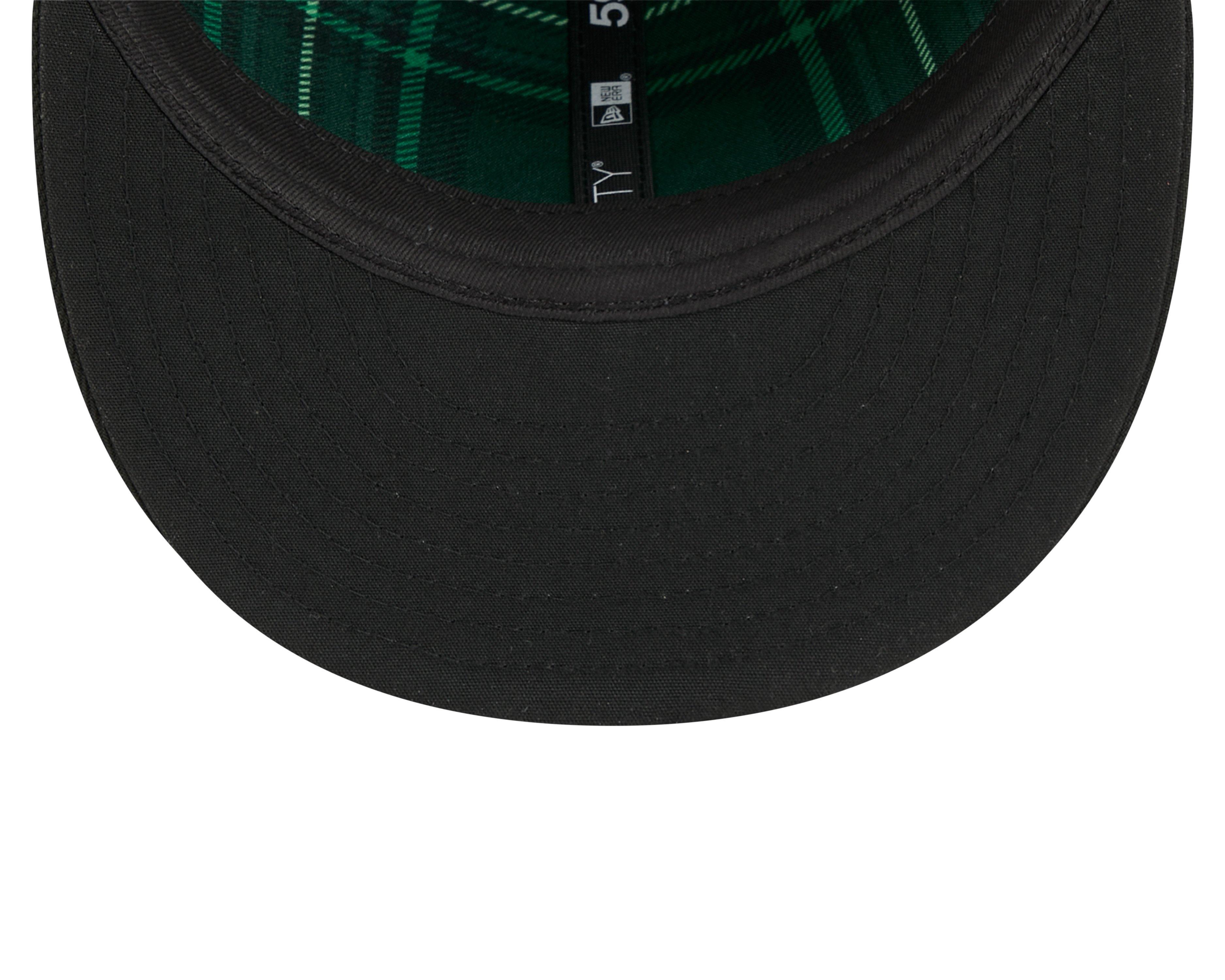 New Era Milwaukee Brewers 59FIFTY St. Paddy's Fitted Hat-Black/Green