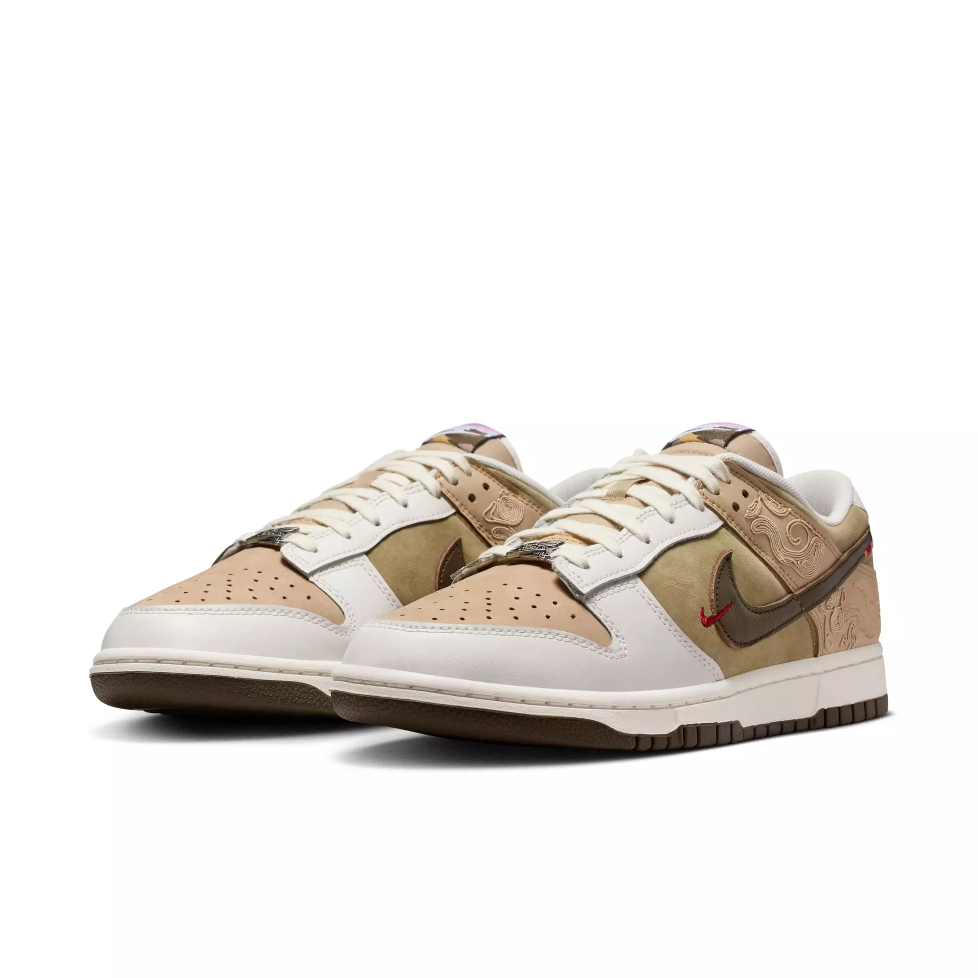 Nike Dunk Low "Linen/Dark Hazel/Phantom/Neutral Olive" Men's Shoe - WHITE/BROWN