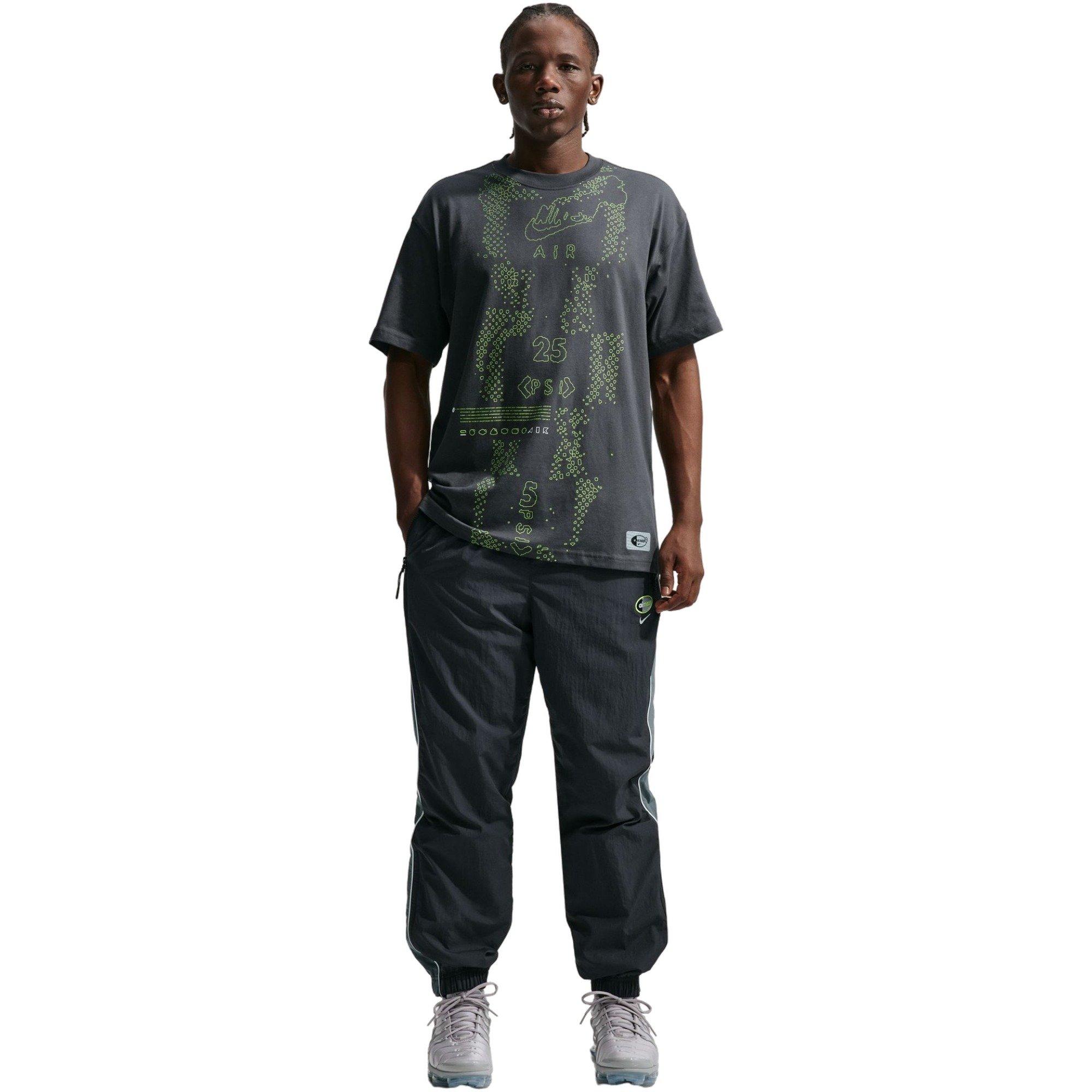 Nike Men's Sportswear Max90 Tee-Dark Grey - DARK GREY Thumbnail View 1