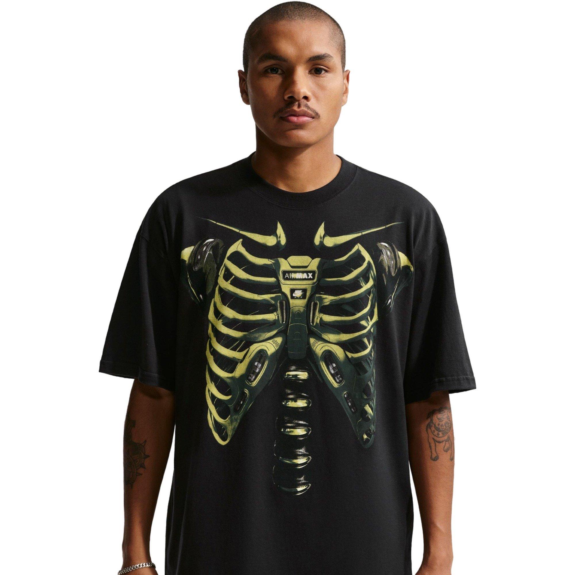 Nike Men's Sportswear Max90 Relaxed Cotton Tee | Hibbett