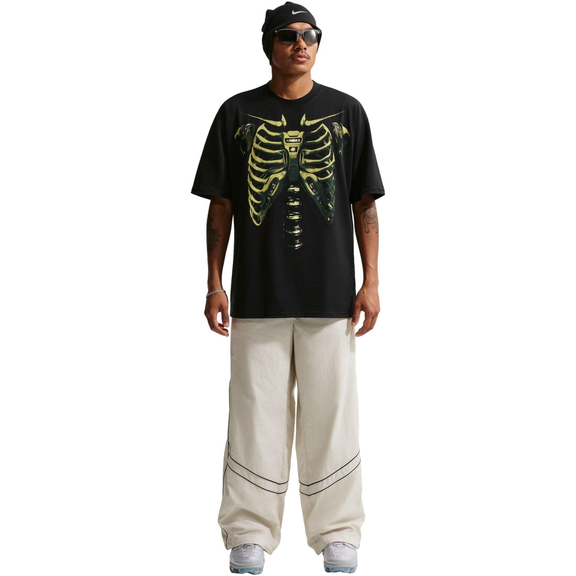 Nike Men's Sportswear Max90 Tee - BLACK Thumbnail View 4