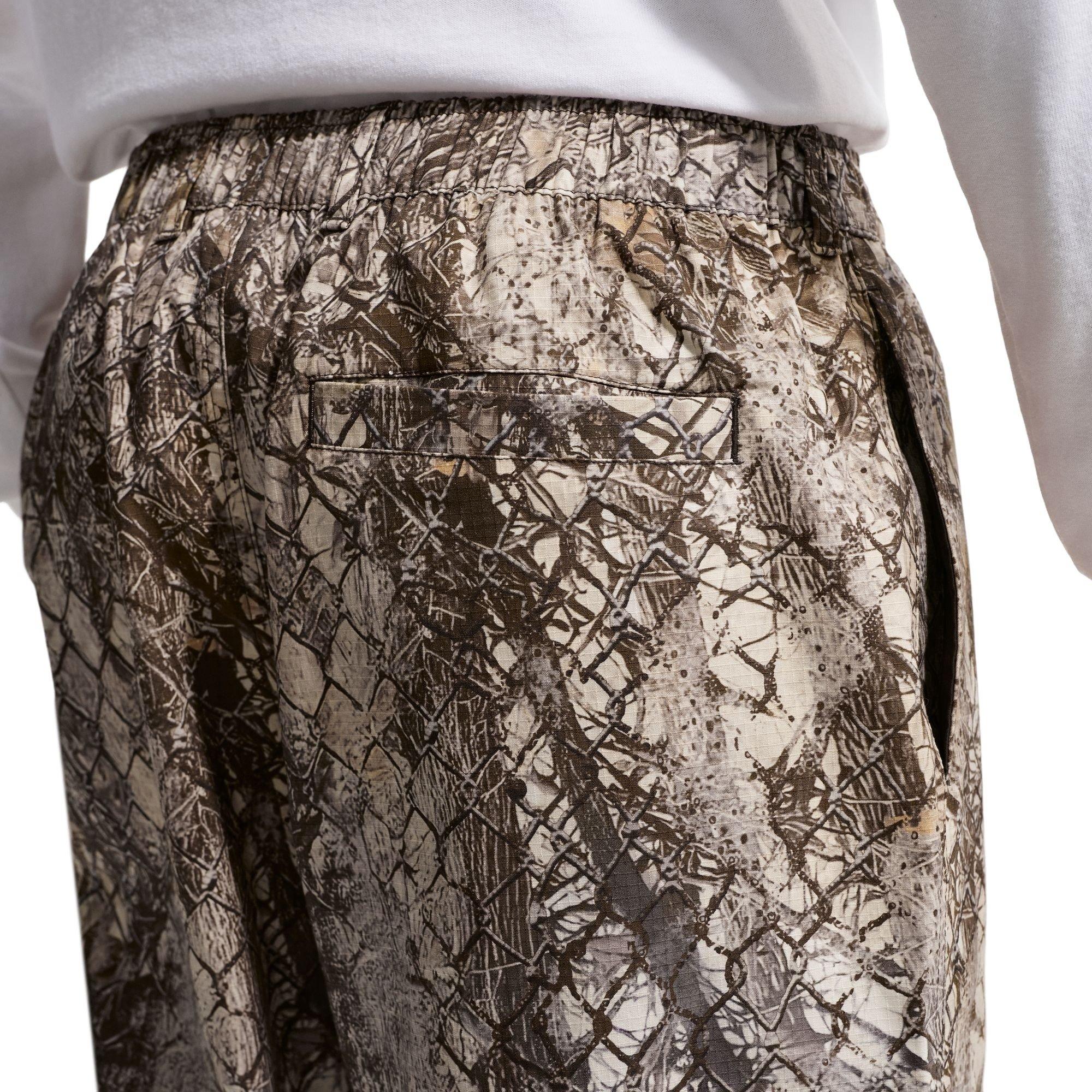 Nike Men's Club Woven Cargo Pants - CAMOUFLAGE Thumbnail View 4