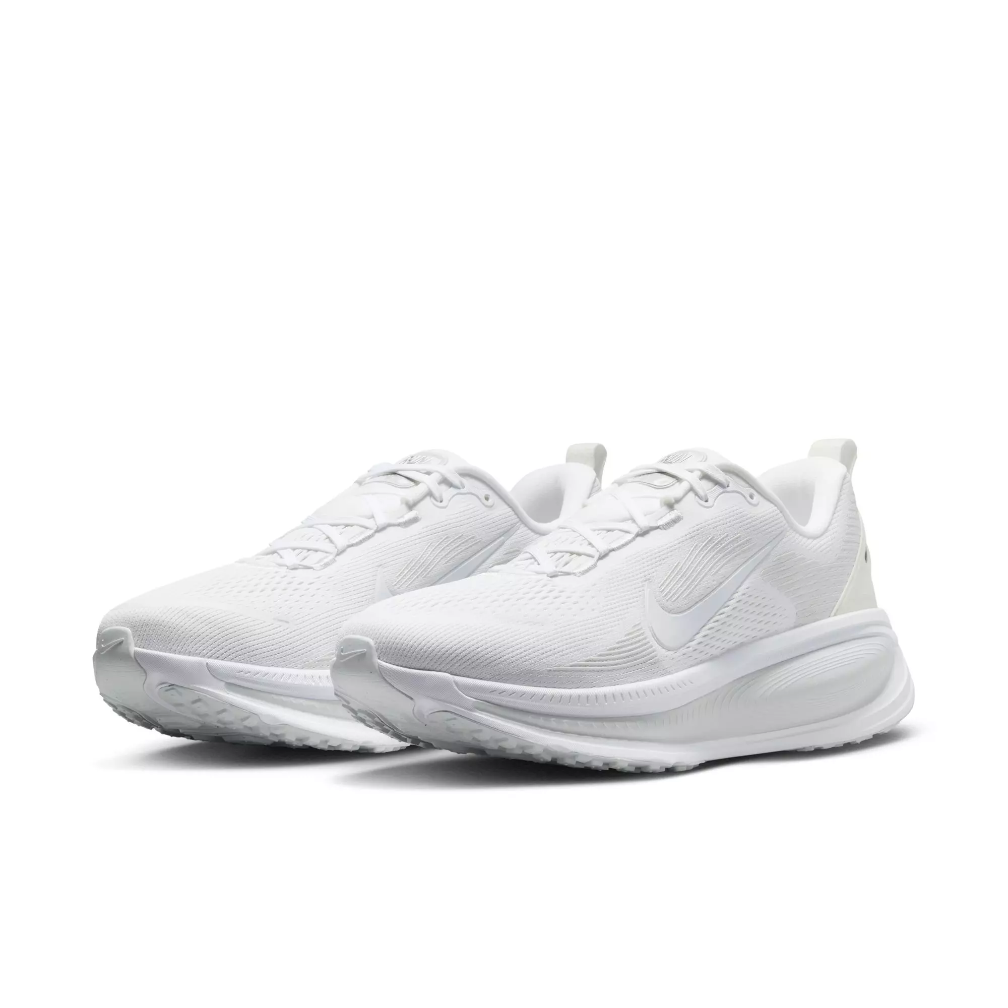 Nike Vomero 18 "White/Photon Dust/Summit White' Men's Road Running Shoe - WHITE