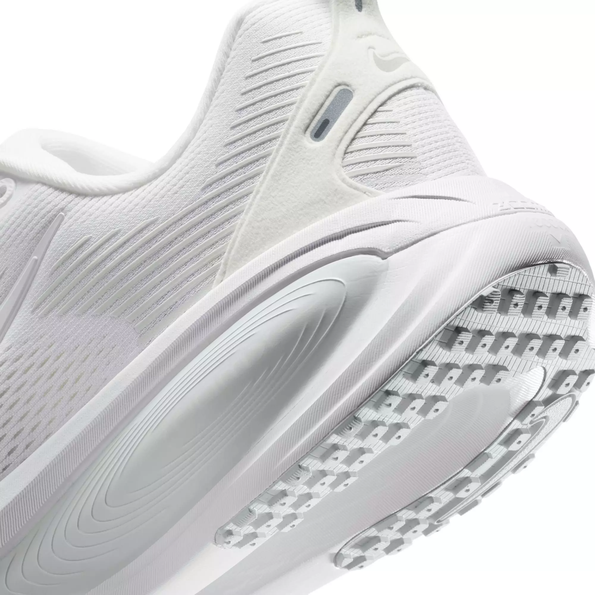 Nike Vomero 18 "White/Photon Dust/Summit White' Men's Road Running Shoe - WHITE