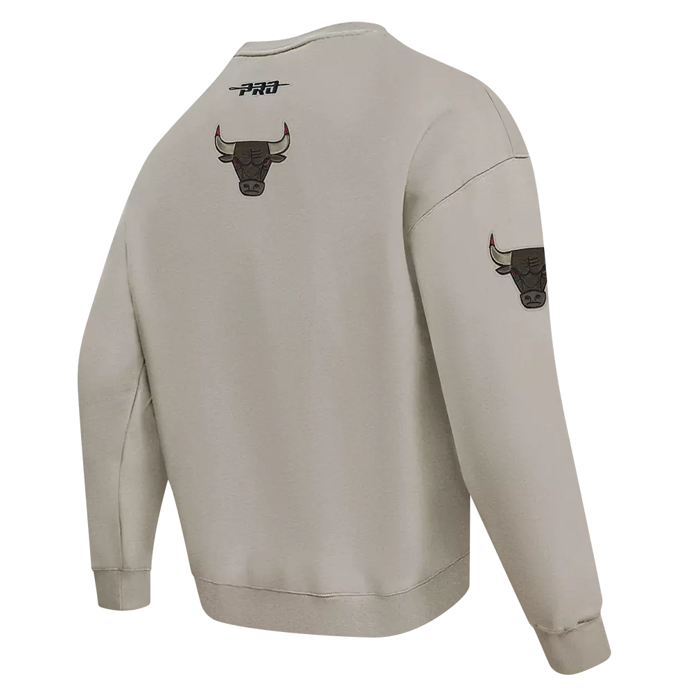 Pro Standard Men's Chicago Bulls Fleece Crew Sweater-Tan - TAN
