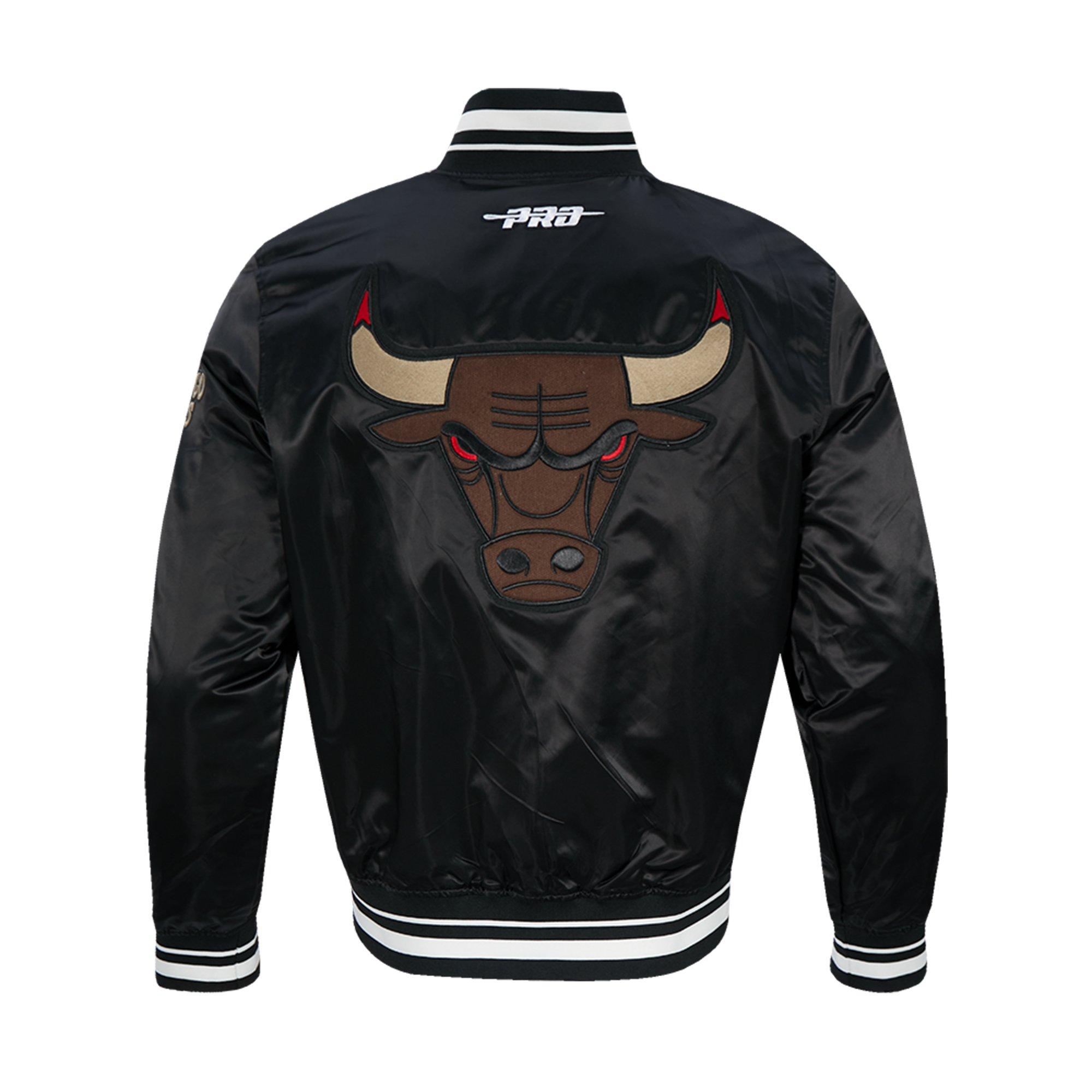 Pro Standard Chicago Bulls Neutral Bull Varsity Jacket-Black - BLACK Thumbnail View 2