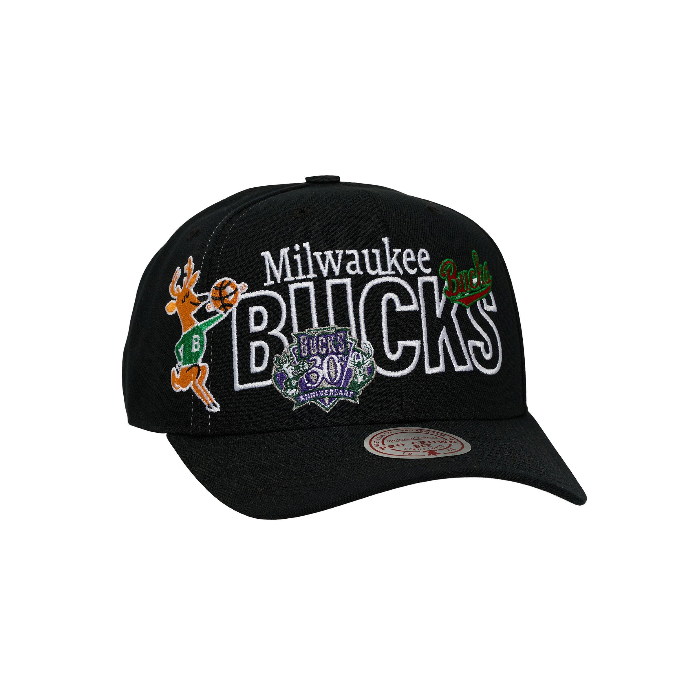 Mitchell & Ness Milwaukee Bucks Mash Up Black Snapback Hat