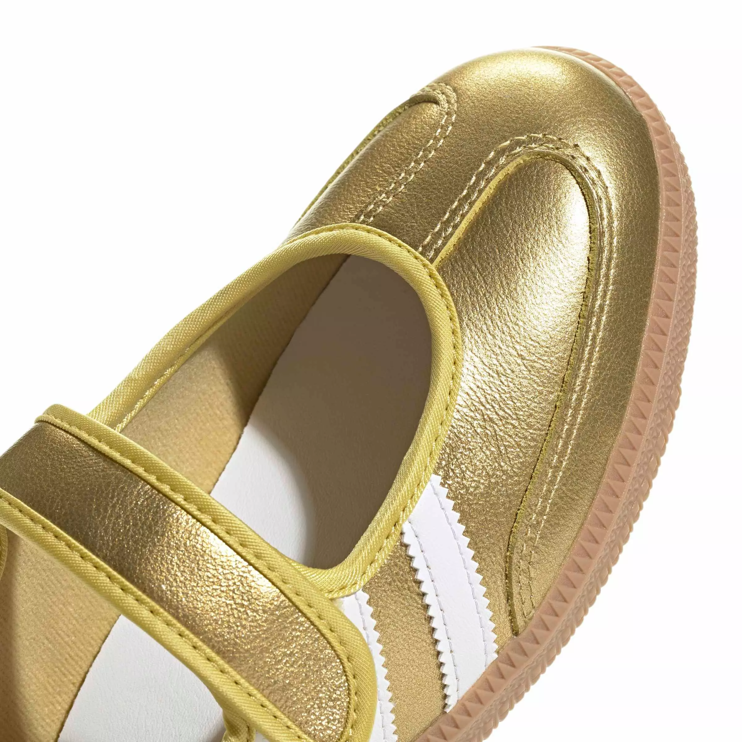 adidas Originals Samba Jane "Gold Metallic/White/Gum" Women's Shoe - GOLD/WHITE