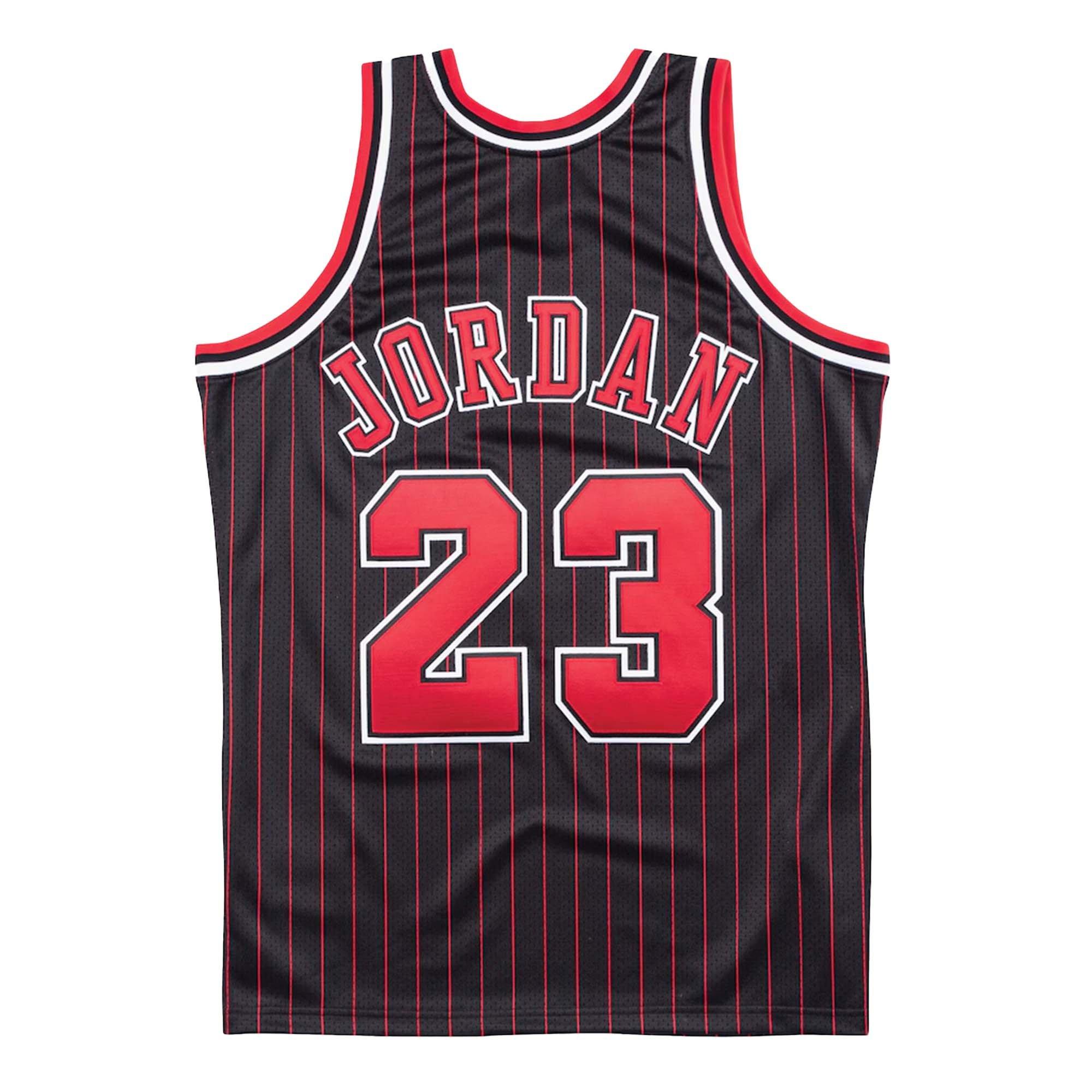 Mitchell & Ness Chicago Bulls Michael Jordan Authentic 1996 Jersey - Black - BLACK/RED Thumbnail View 2