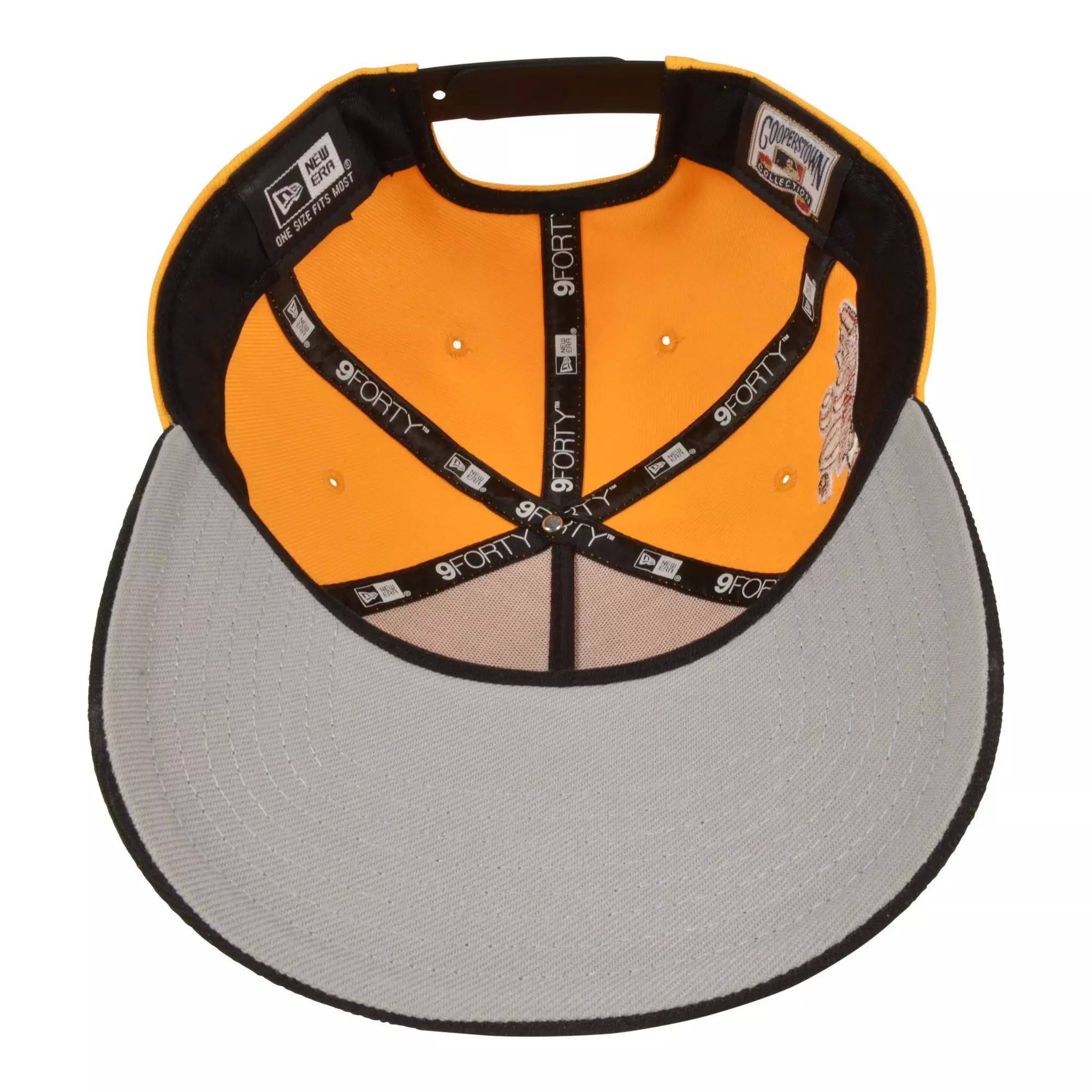 New Era Atlanta Braves 9FORTY A-Frame 30th Anniversary Snapback Hat-Gold/Black - YELLOW