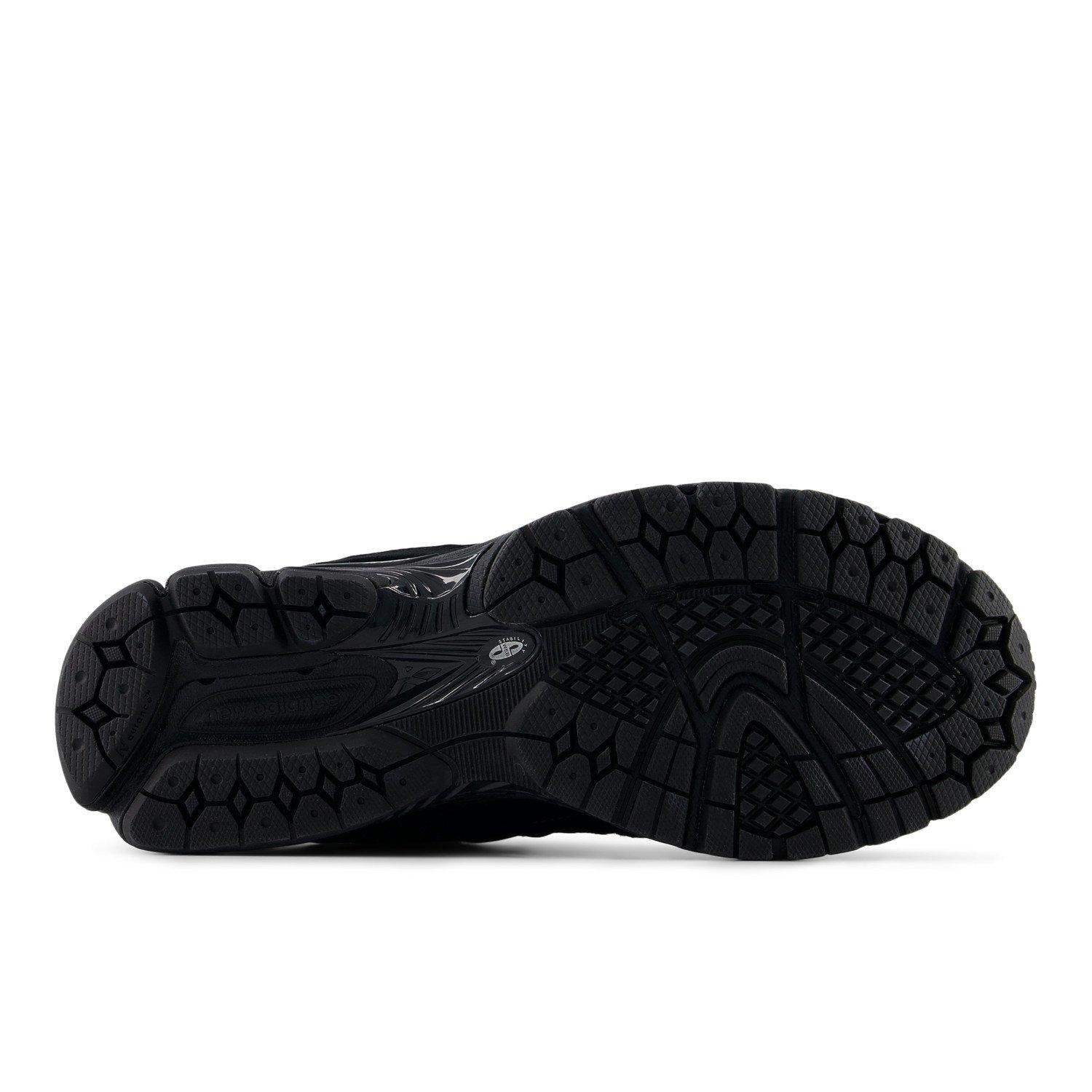 New Balance 2002R "Black/Grey" Unisex Shoe - BLACK/GREY Thumbnail View 12