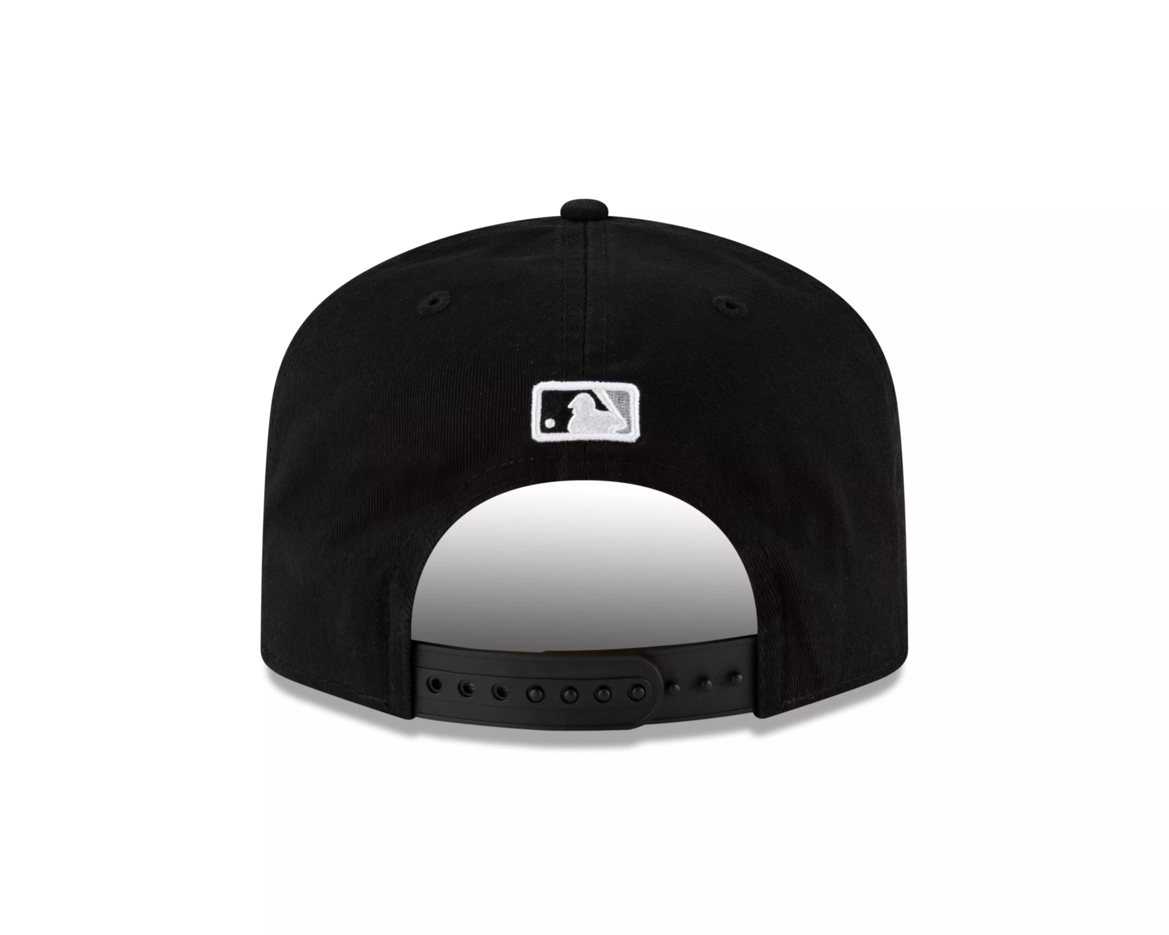 New Era Chicago White Sox 19TWENTY Onfield Adjustable Hat-Black - BLACK