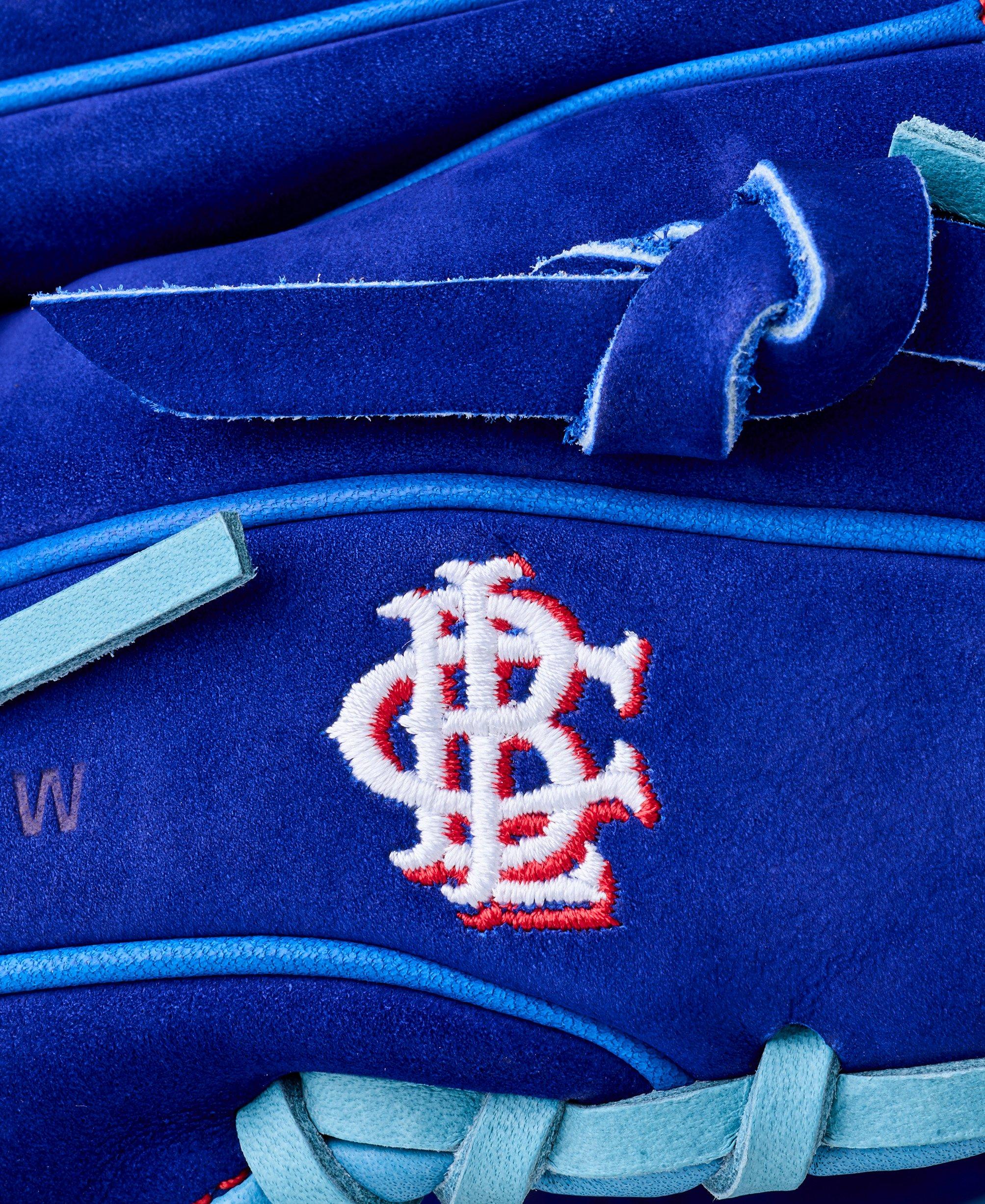 Wilson Big League Chew Big Rally Blue Raspberry A2000 1786 11.5&rdquo; Infield Baseball Glove 2026 - BLUE/LT BLUE Thumbnail View 7