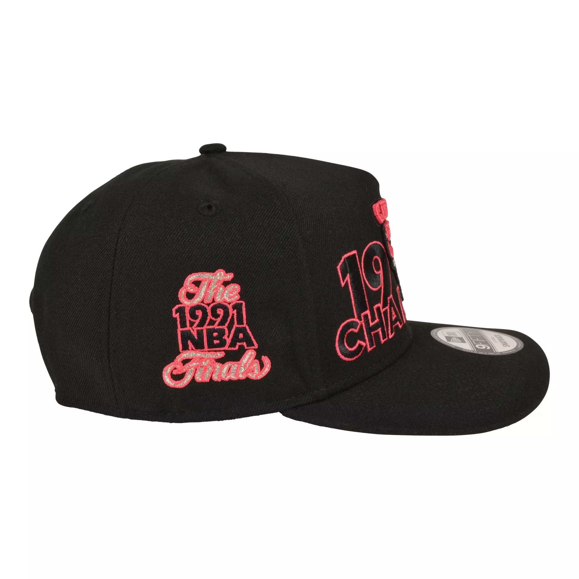 New Era Chicago Bulls 9FIFTY A-Frame Snapback Hat-Black/Infrared - BLACK/RED