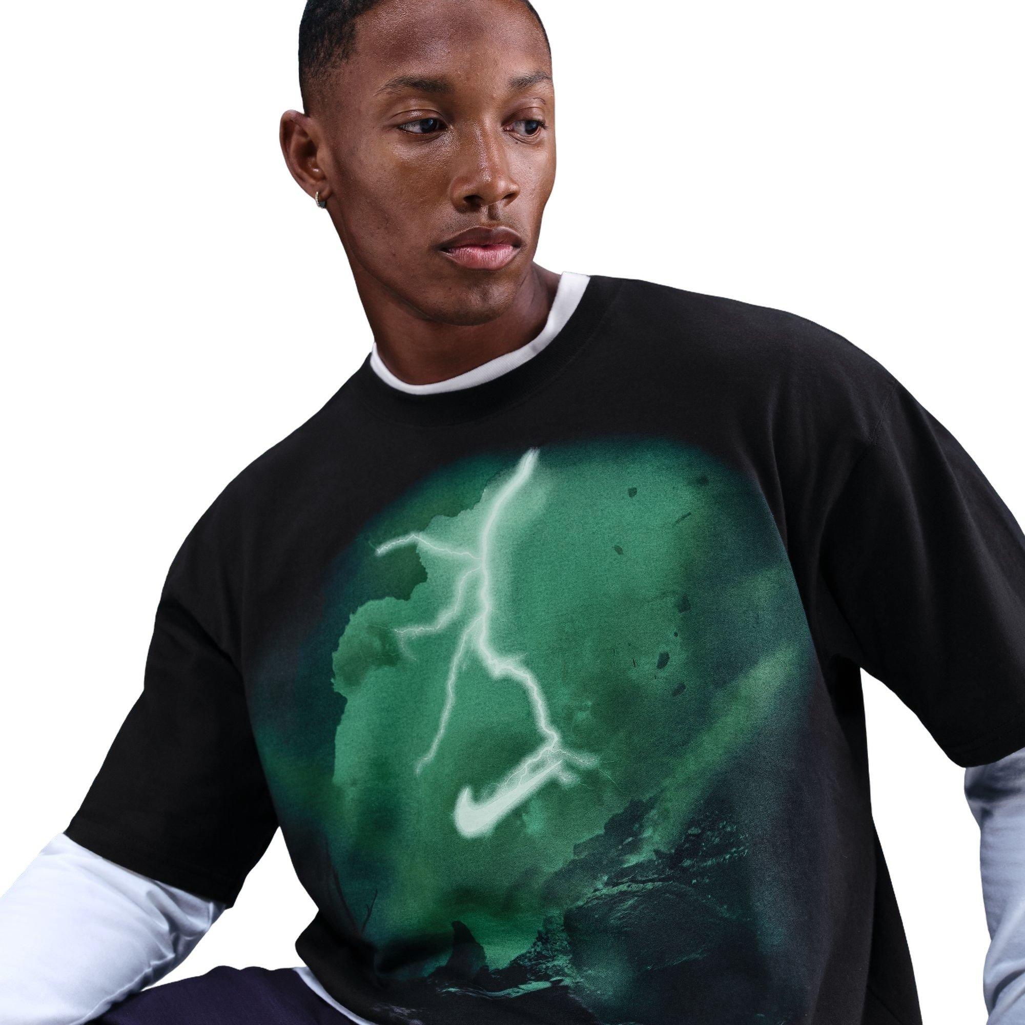 Nike Men's Sportswear Essentials Max90 Tee - BLACK Thumbnail View 5