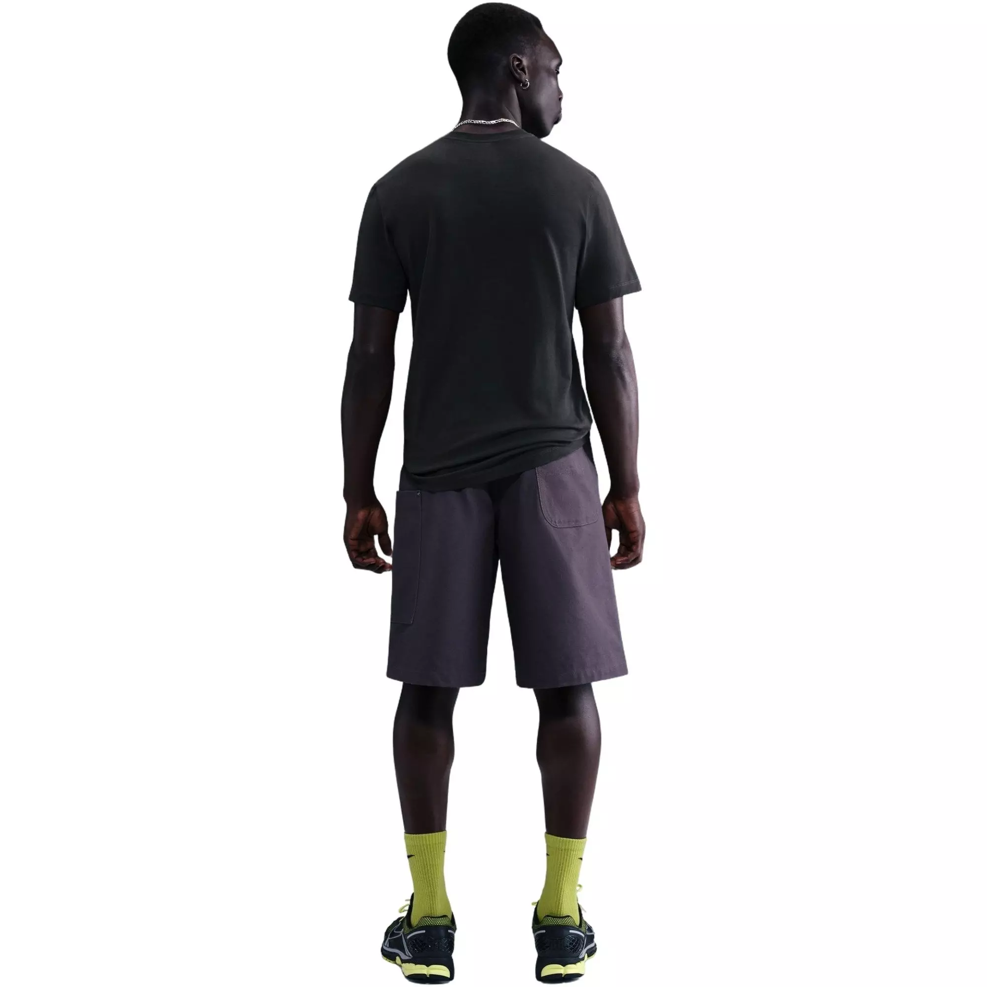 Nike Men's Sportswear Victory Statue Tee - BLACK