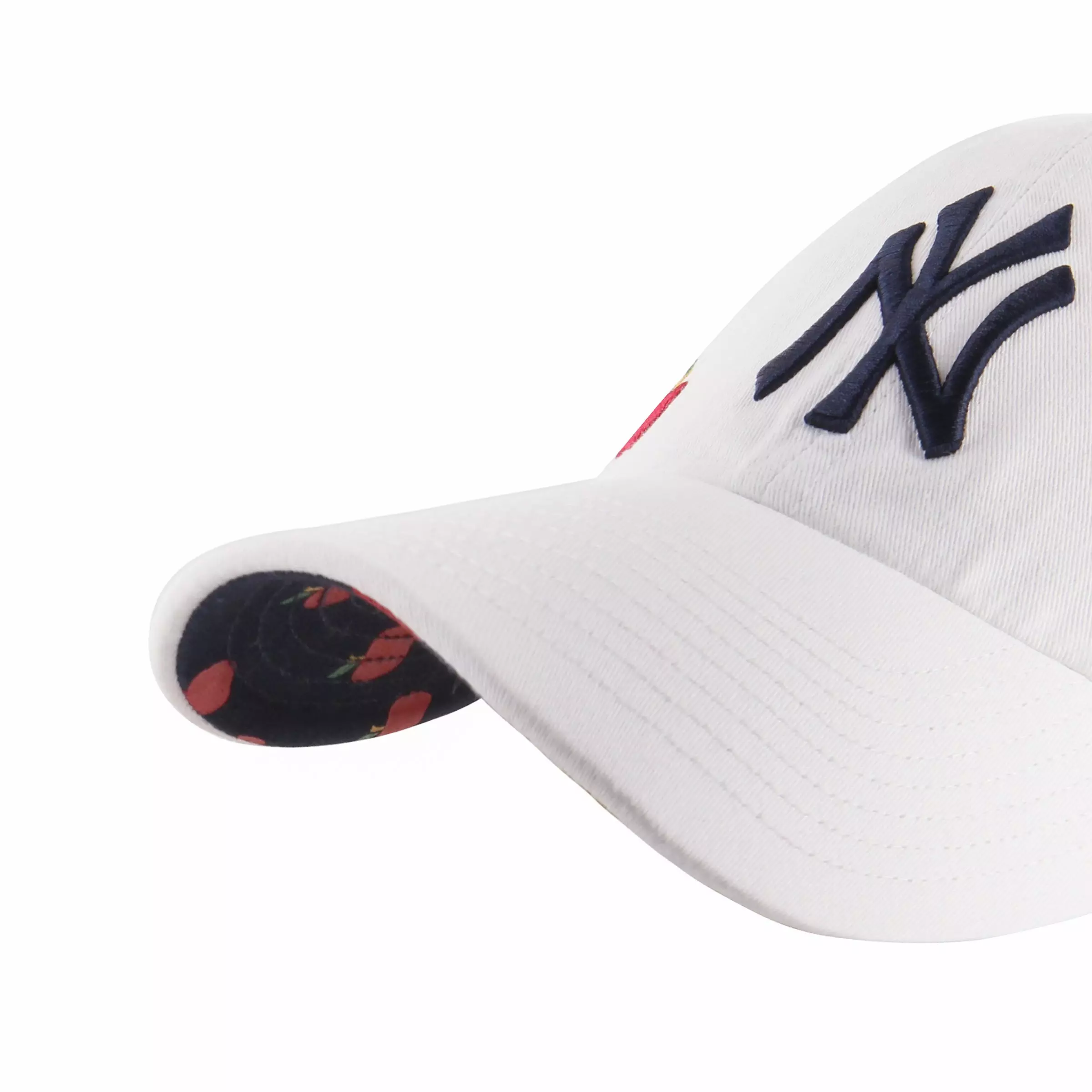 47 New York Yankees Big Apple Cleanup Snapback Hat - White/Navy - WHITE/NAVY