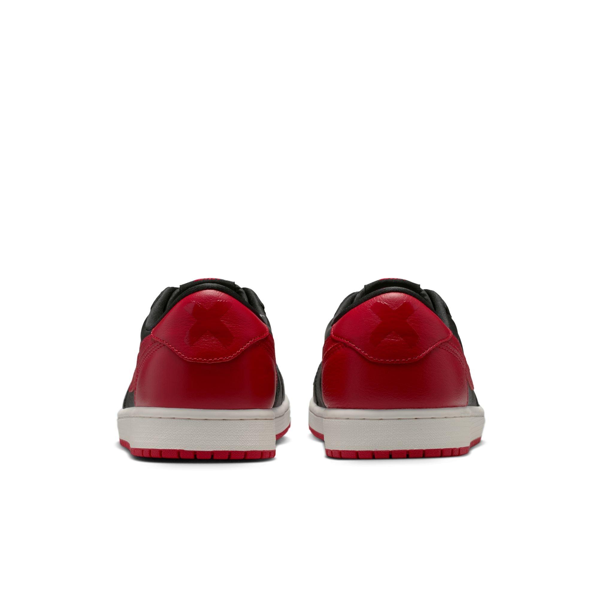 Jordan 1 Low OG "Banned" Men's Shoe - BLACK/VARSITY RED/SUMMIT WHITE Thumbnail View 13