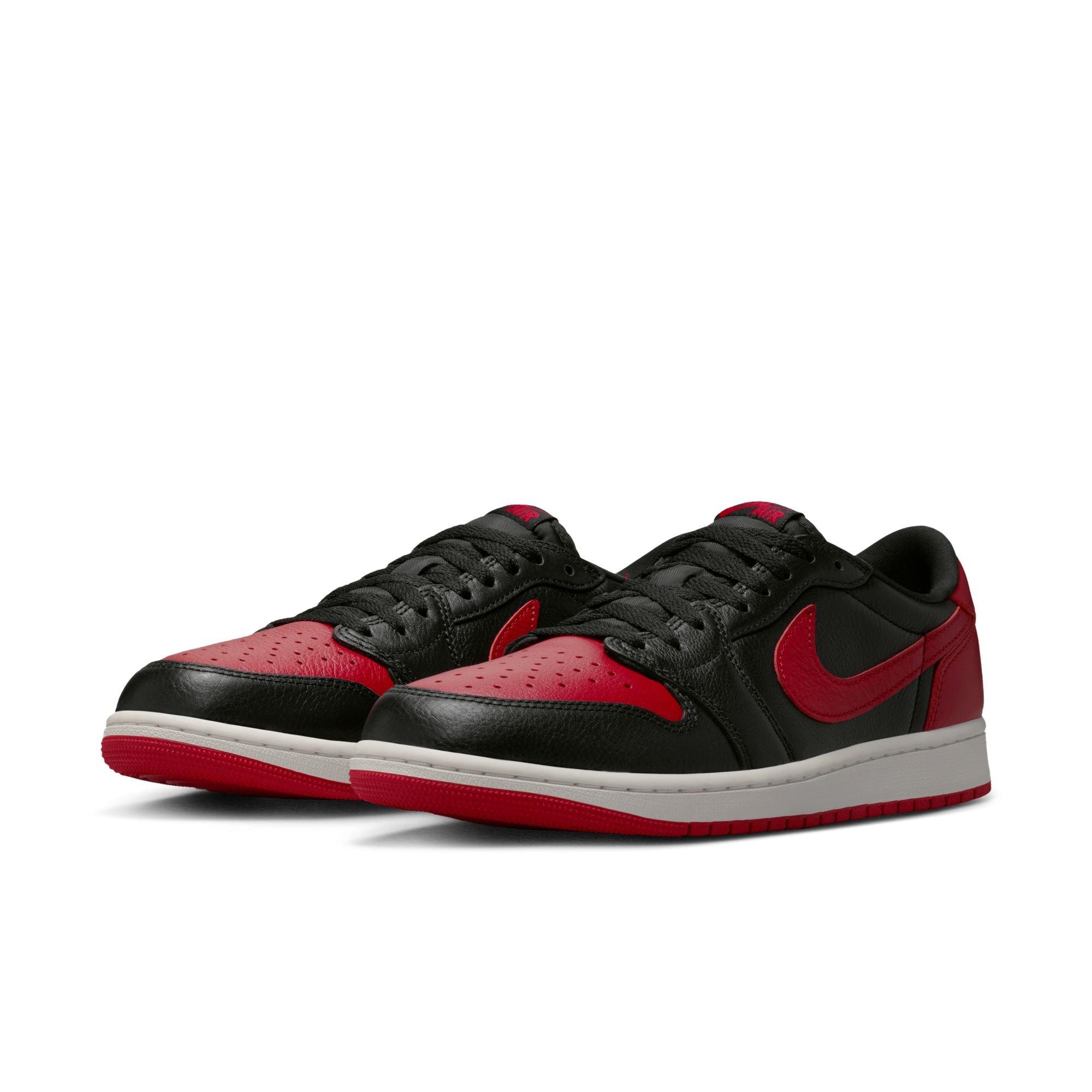Jordan 1 Low OG "Banned" Men's Shoe - BLACK/VARSITY RED/SUMMIT WHITE Thumbnail View 4