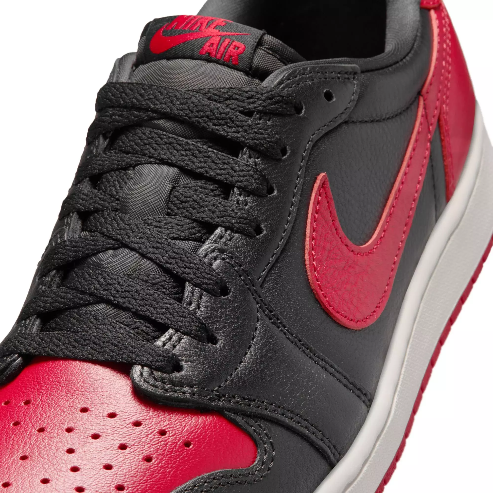 Jordan 1 Low OG "Banned" Men's Shoe - BLACK/VARSITY RED/SUMMIT WHITE