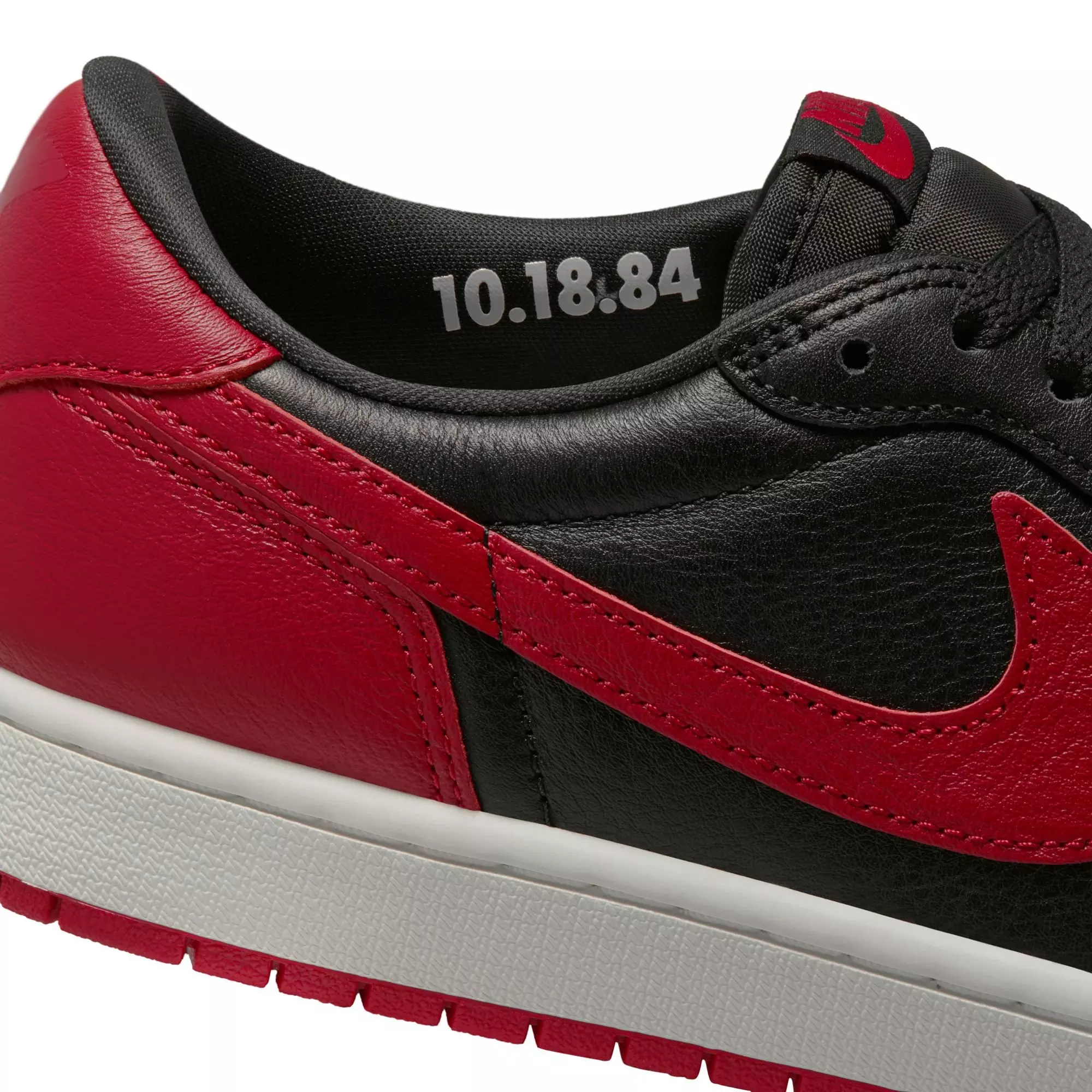 Jordan 1 Low OG "Banned" Men's Shoe - BLACK/VARSITY RED/SUMMIT WHITE