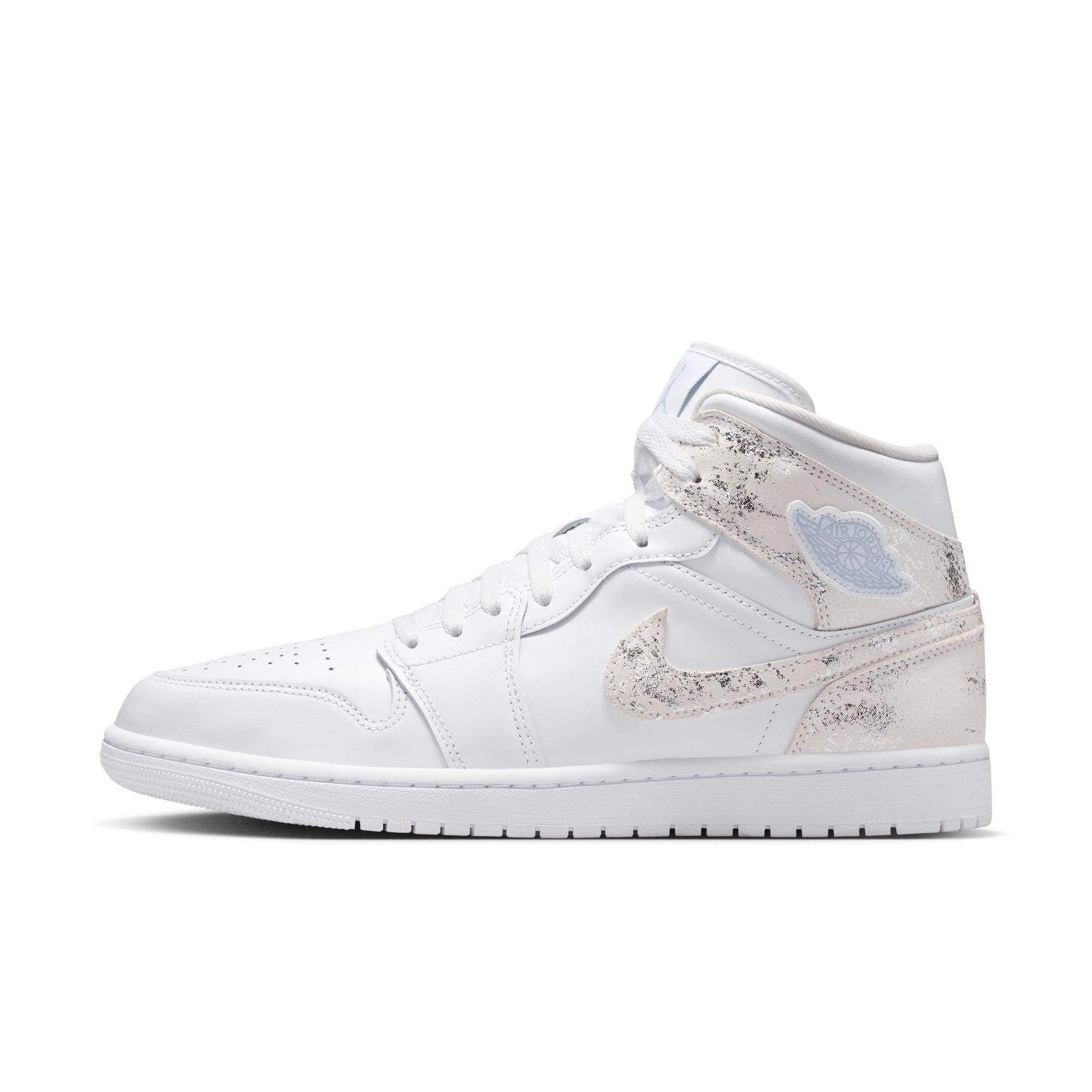 Jordan 1 Mid SE "White/Field Silver" Men's Shoe - WHITE/SILVER Thumbnail View 3