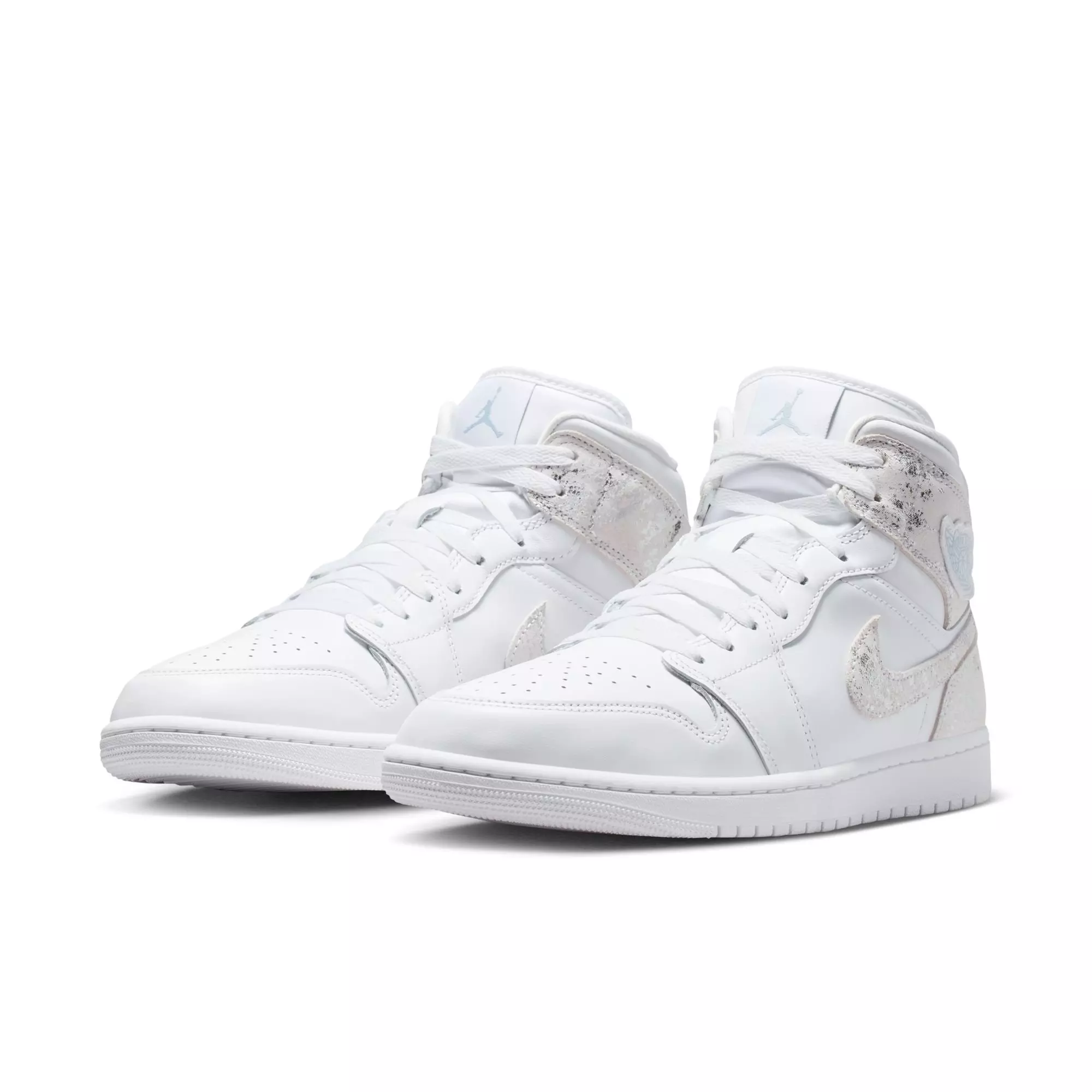 Jordan 1 Mid SE "White/Field Silver" Men's Shoe - WHITE/SILVER