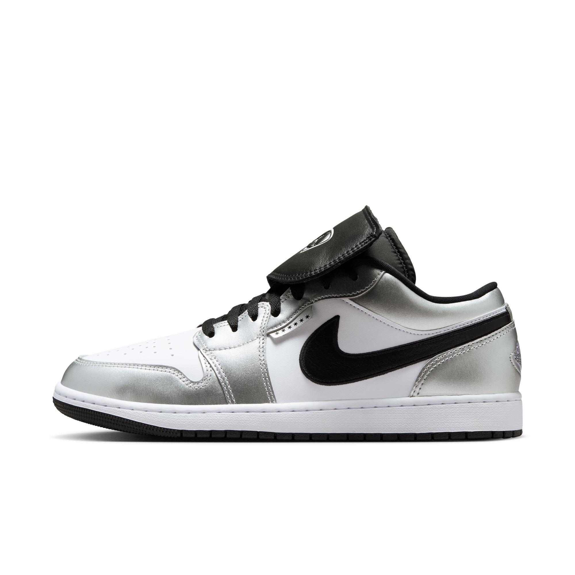 Jordan 1 Low SE "White/Black/Metallic Silver" Men's Shoe - WHITE/BLACK/SILVER Thumbnail View 3