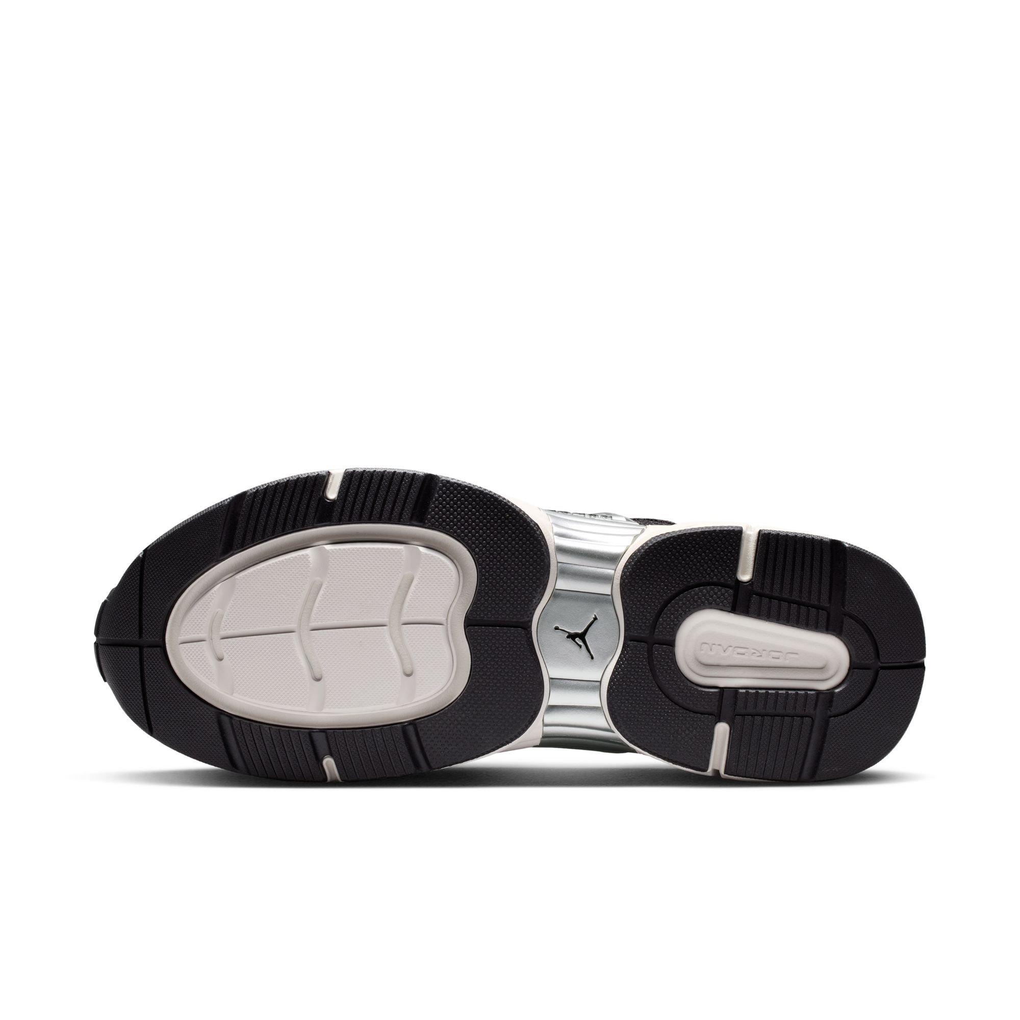 Jordan Trunner O/S "Photon Dust/White/Black/Sail" Men's Shoe - WHITE/BLACK/SILVER Thumbnail View 8