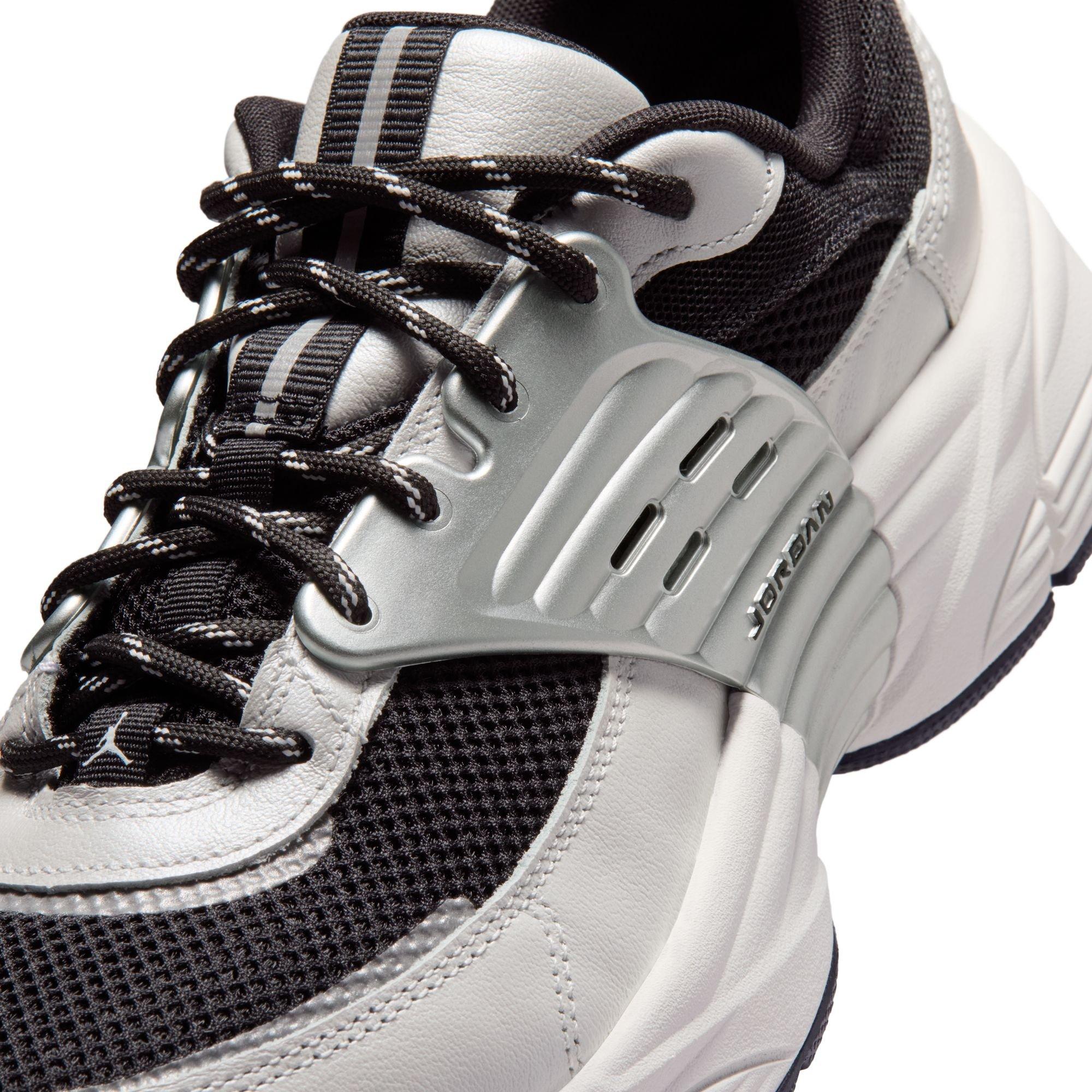 Jordan Trunner O/S "Photon Dust/White/Black/Sail" Men's Shoe - WHITE/BLACK/SILVER Thumbnail View 9