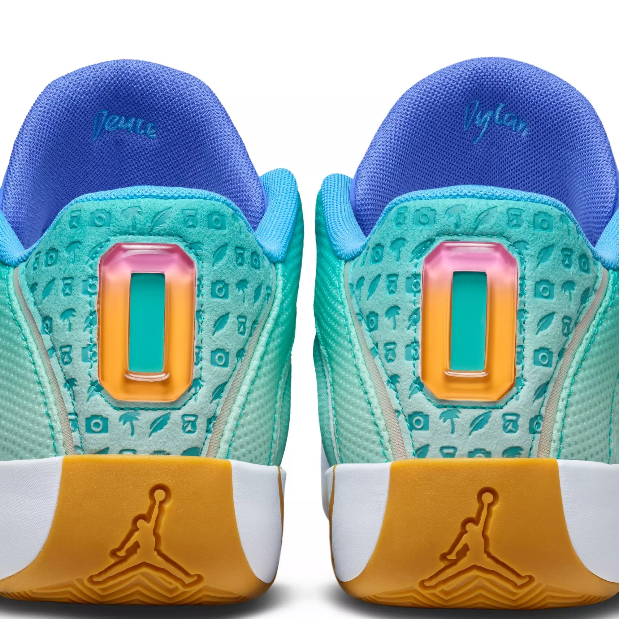 04/01 AJ TATUTM 4 'LOCKED IN' MULTI - DUSTY CACTUS/MINT FOAM/CHALK