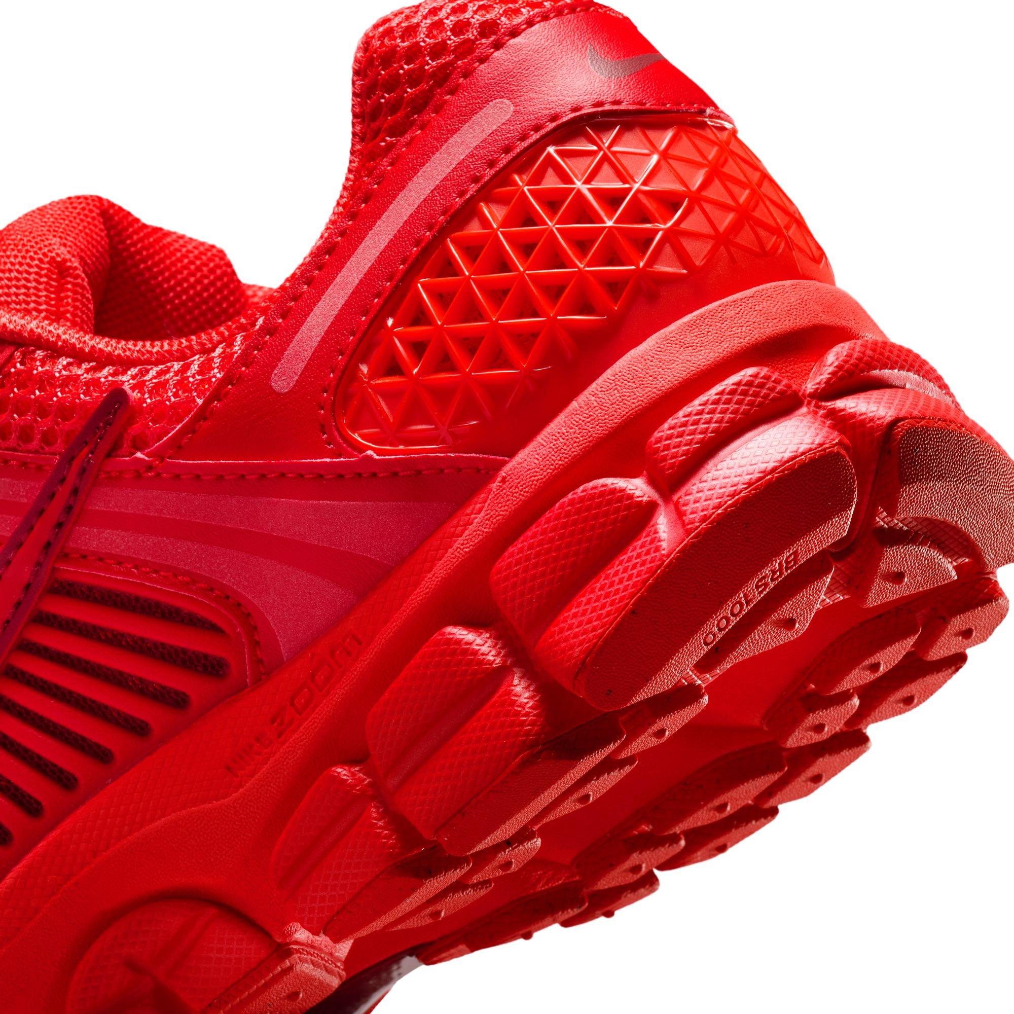 Nike Zoom Vomero 5 With Reflective Accents "Light Crimson/Team Red" Women's Shoe - CRIMSON Thumbnail View 11